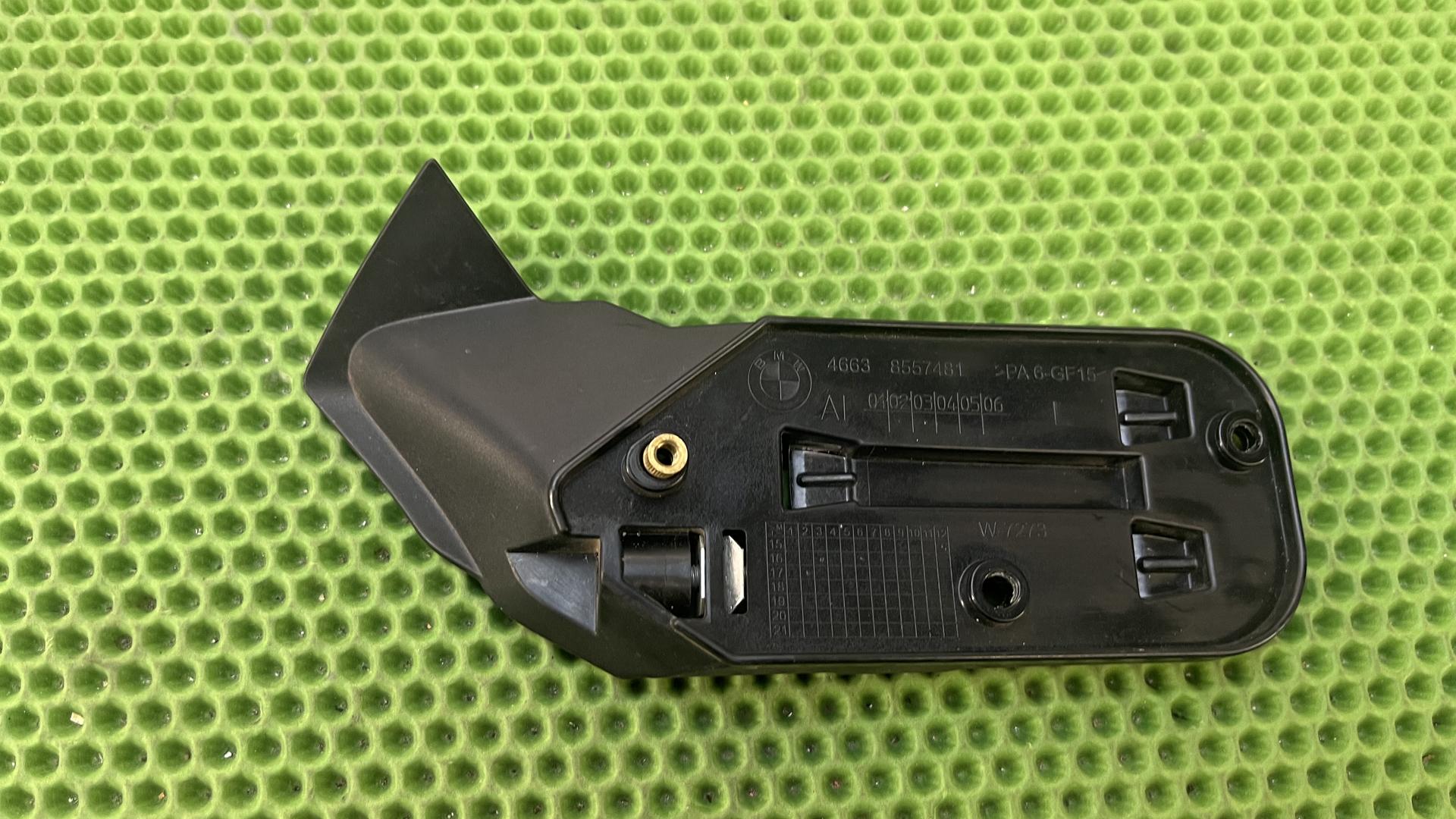 Базовая плата ветрозащ.козырек слева 46638557481