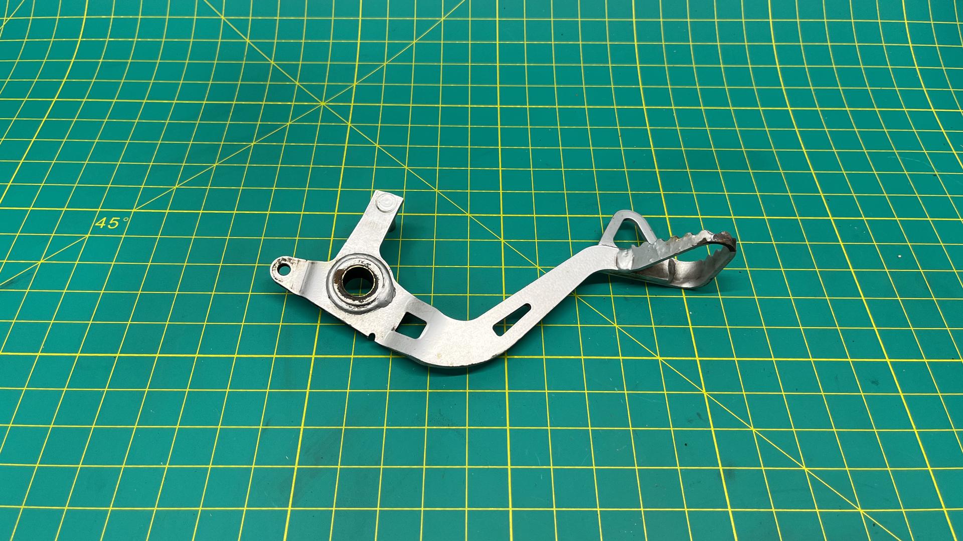 Педаль тормоза 35217695901