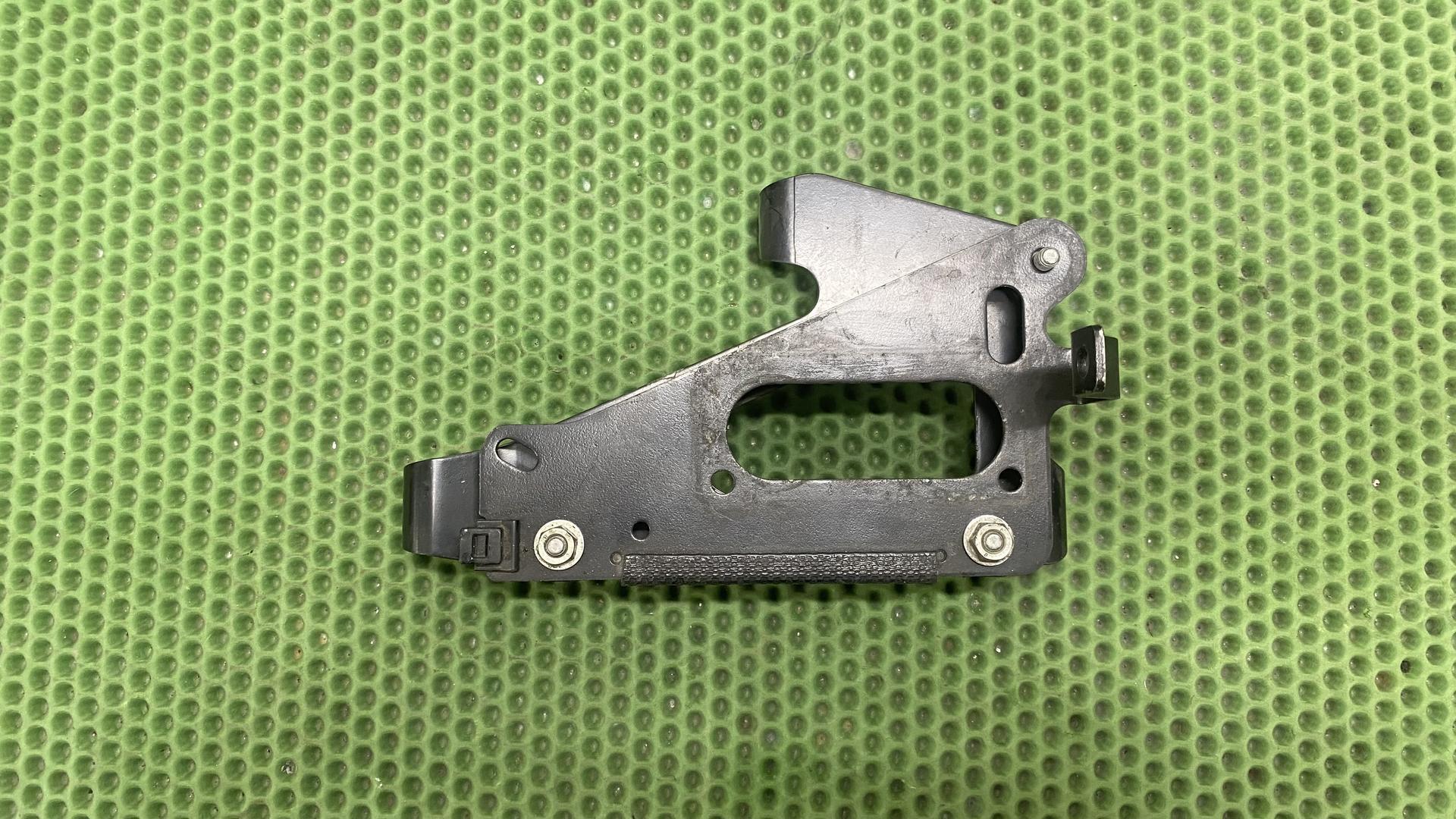 Кронштейн блока ABS 2-го пок. R1200xx 34517719483