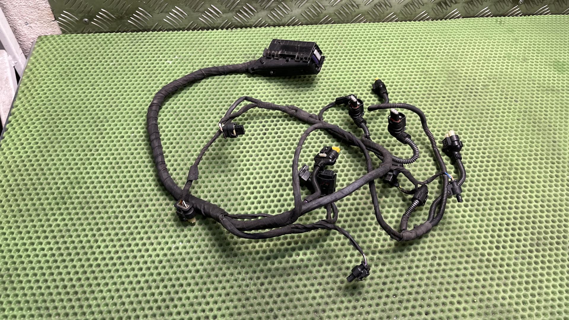 Моторный жгут проводки F900xr k84 