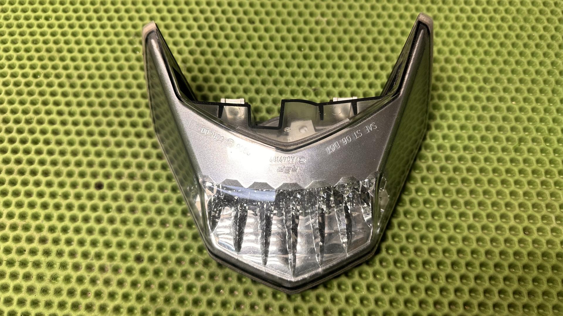 Светодиодный блок задних фонарей 63218528399