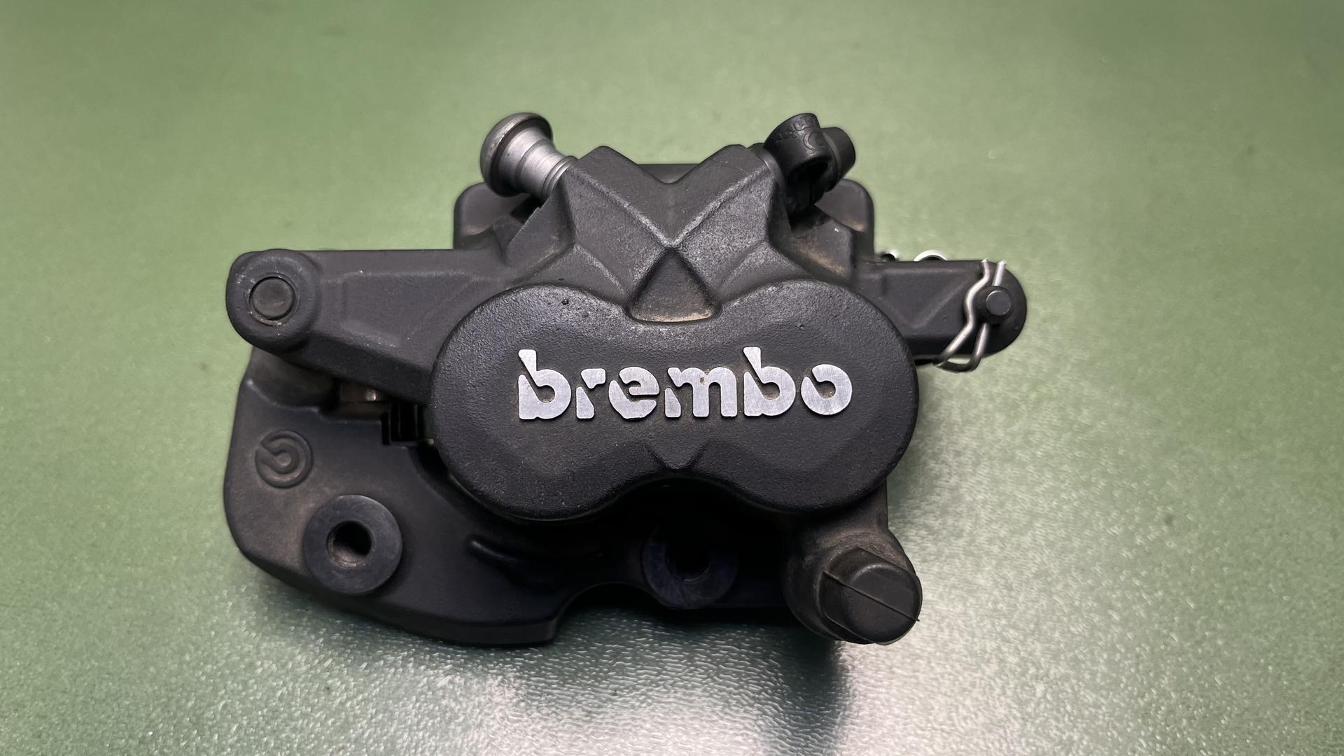 Суппорт тормозного механизма Зд 34218535160