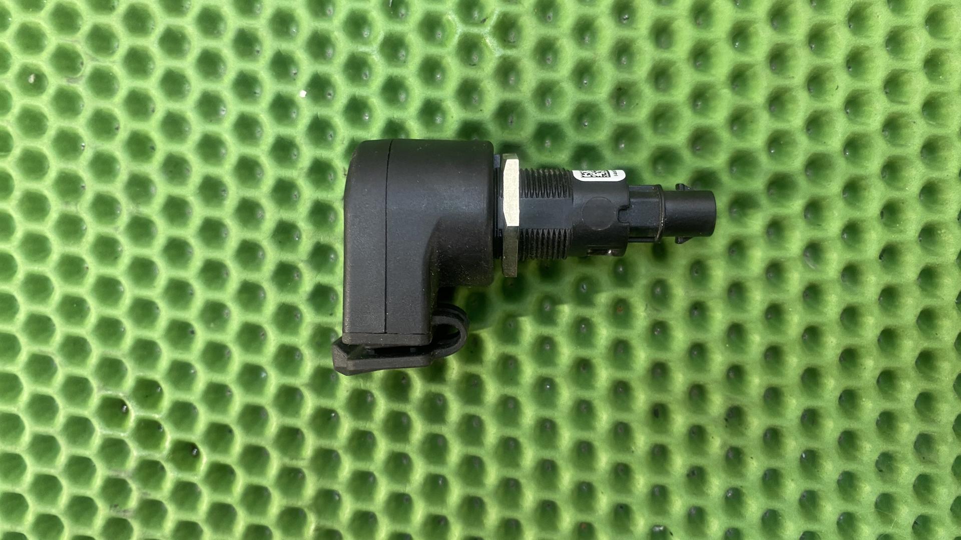 Разъем USB для зарядки (21-) 61348406852