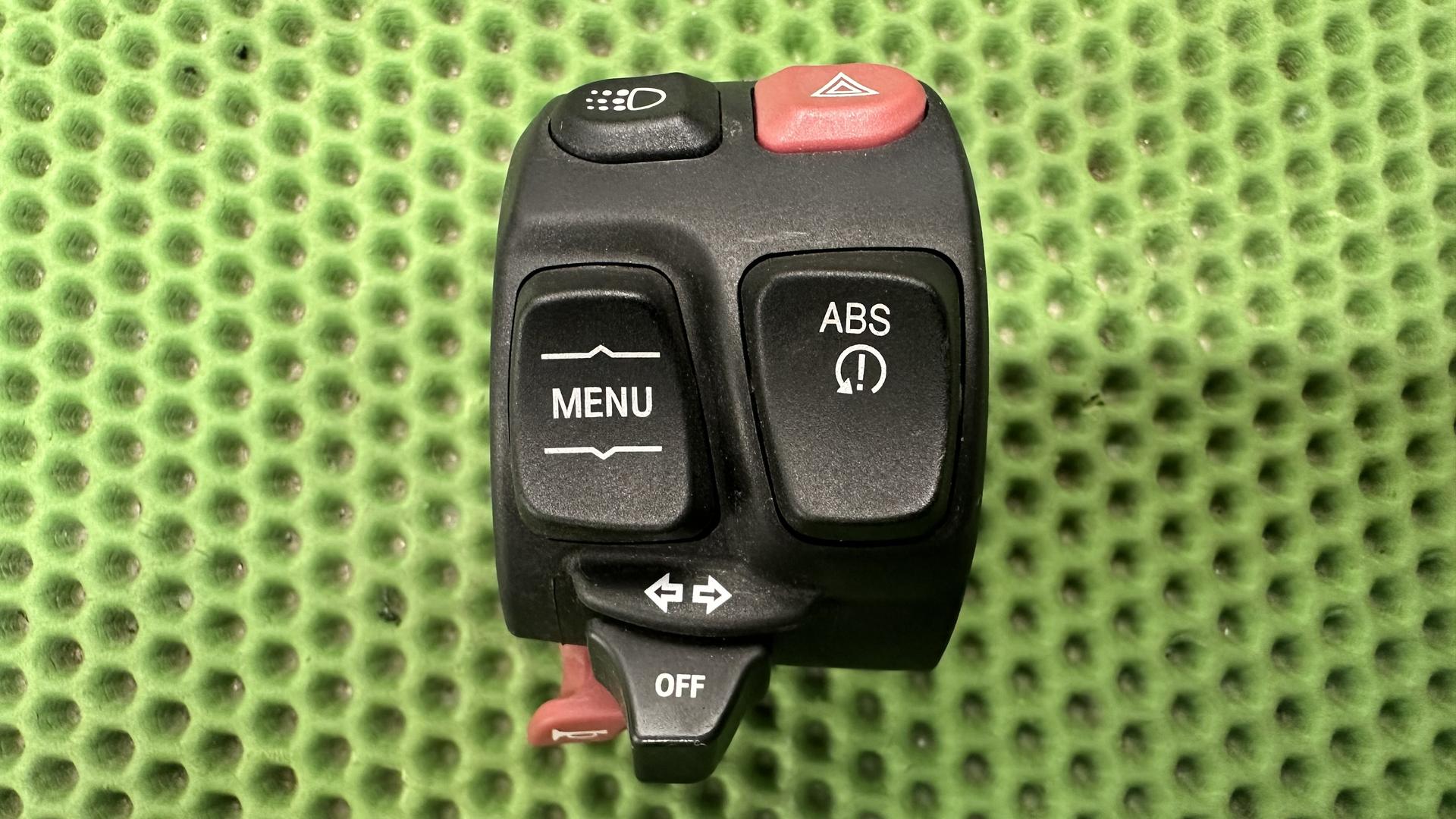 Комбинированный выключатель (пульт) Левый 61318394249