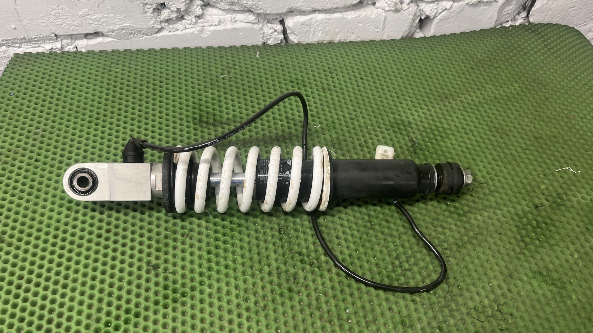 Амортизационная стойка Пд 31427716584