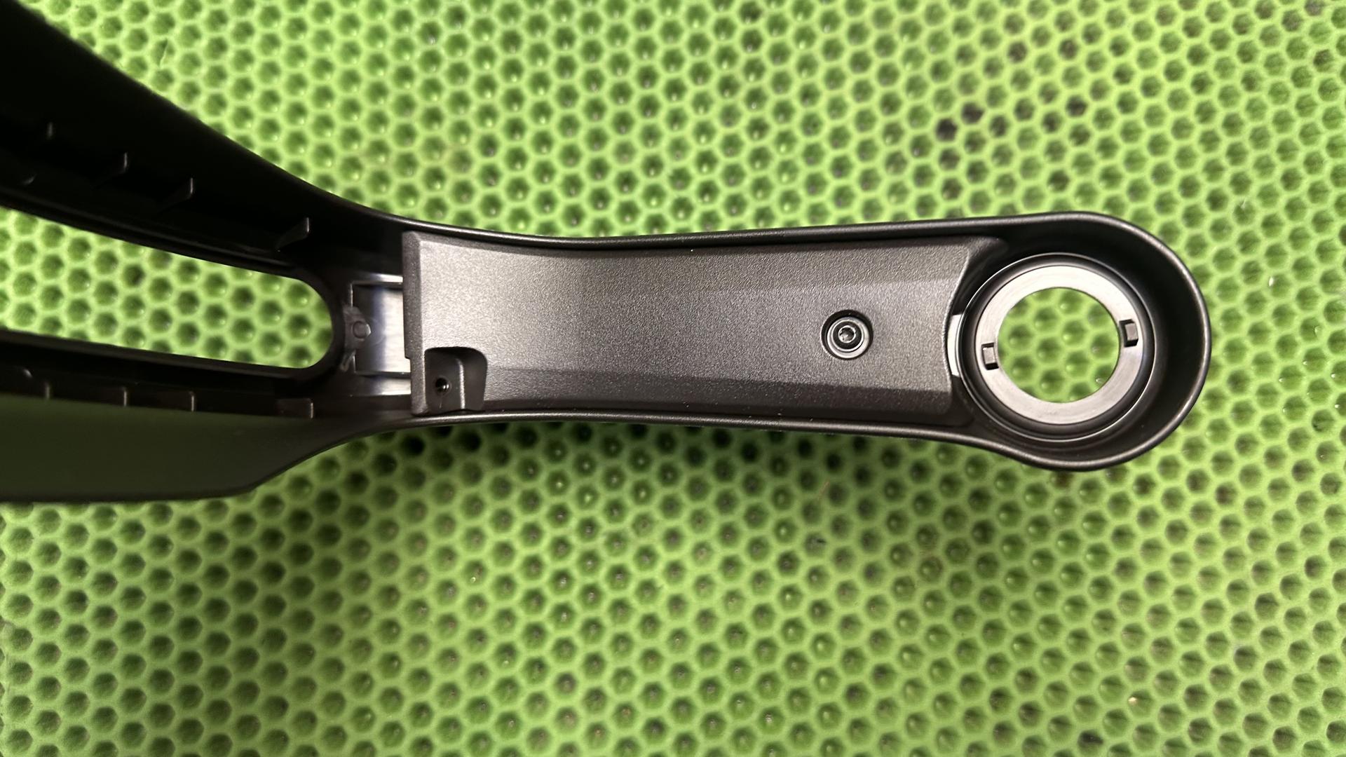 Кронштейн  защиты для рук Л. R 1300 GS / R 1300 GS 46637922057