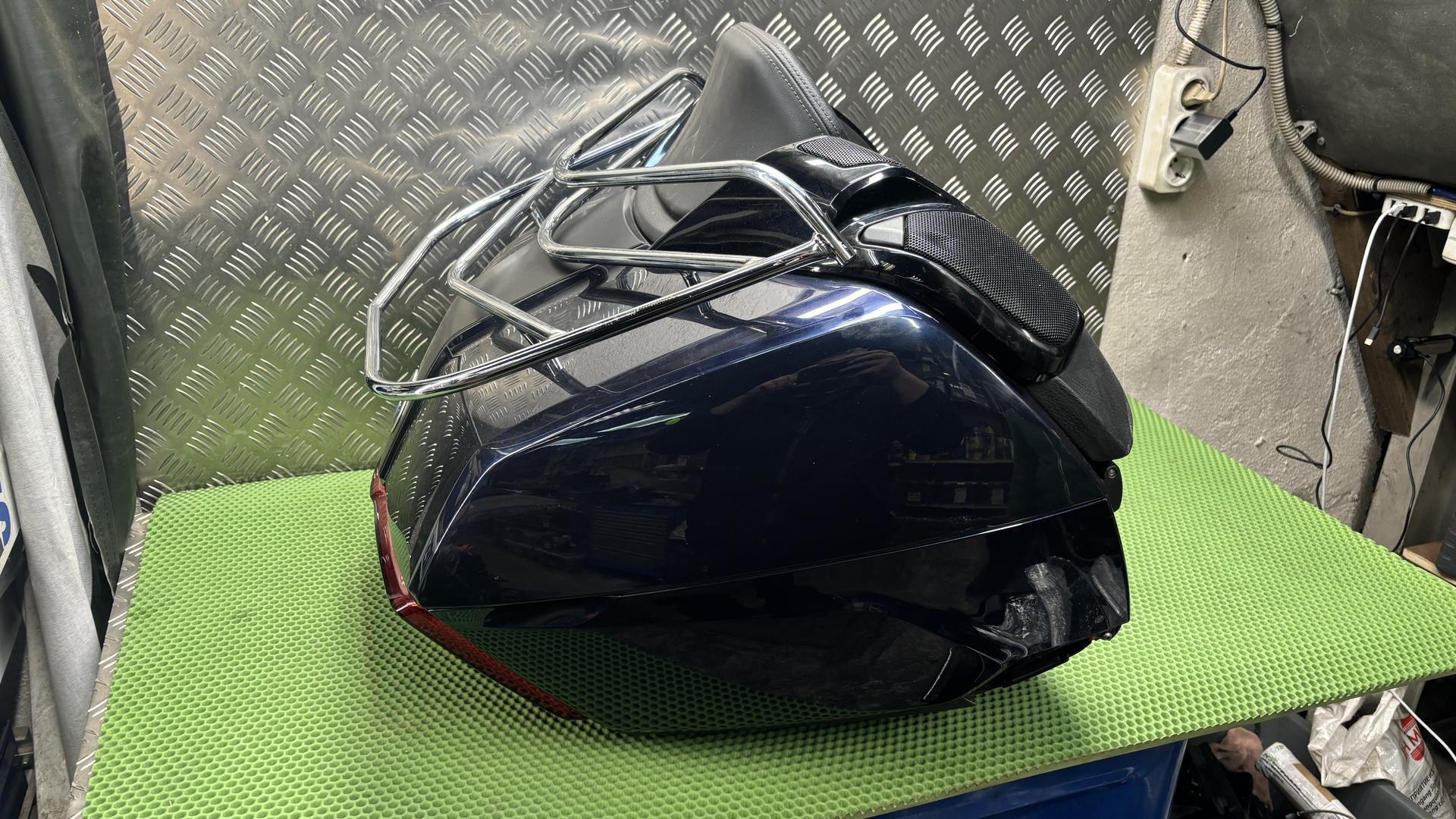 Комплект топкейса K1600B/GA 