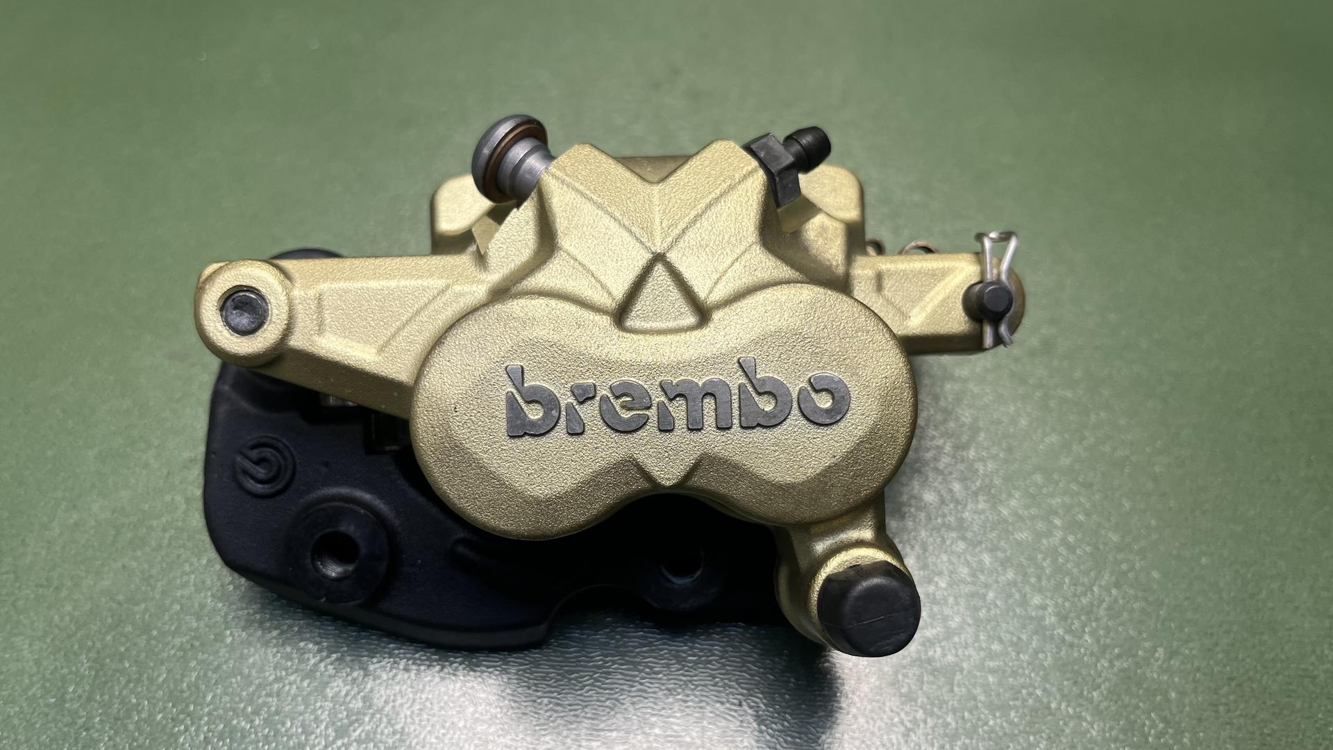 Суппорт тормозного механизма Зд 34218556255