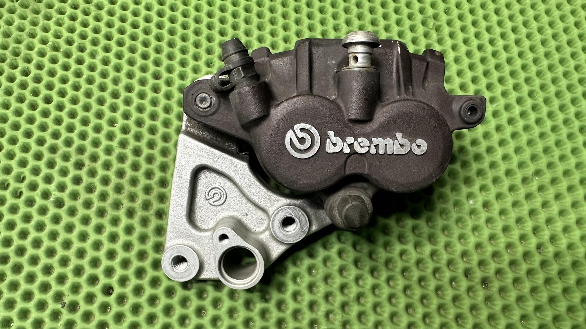 Суппорт тормозного механизма Зд 34218522987