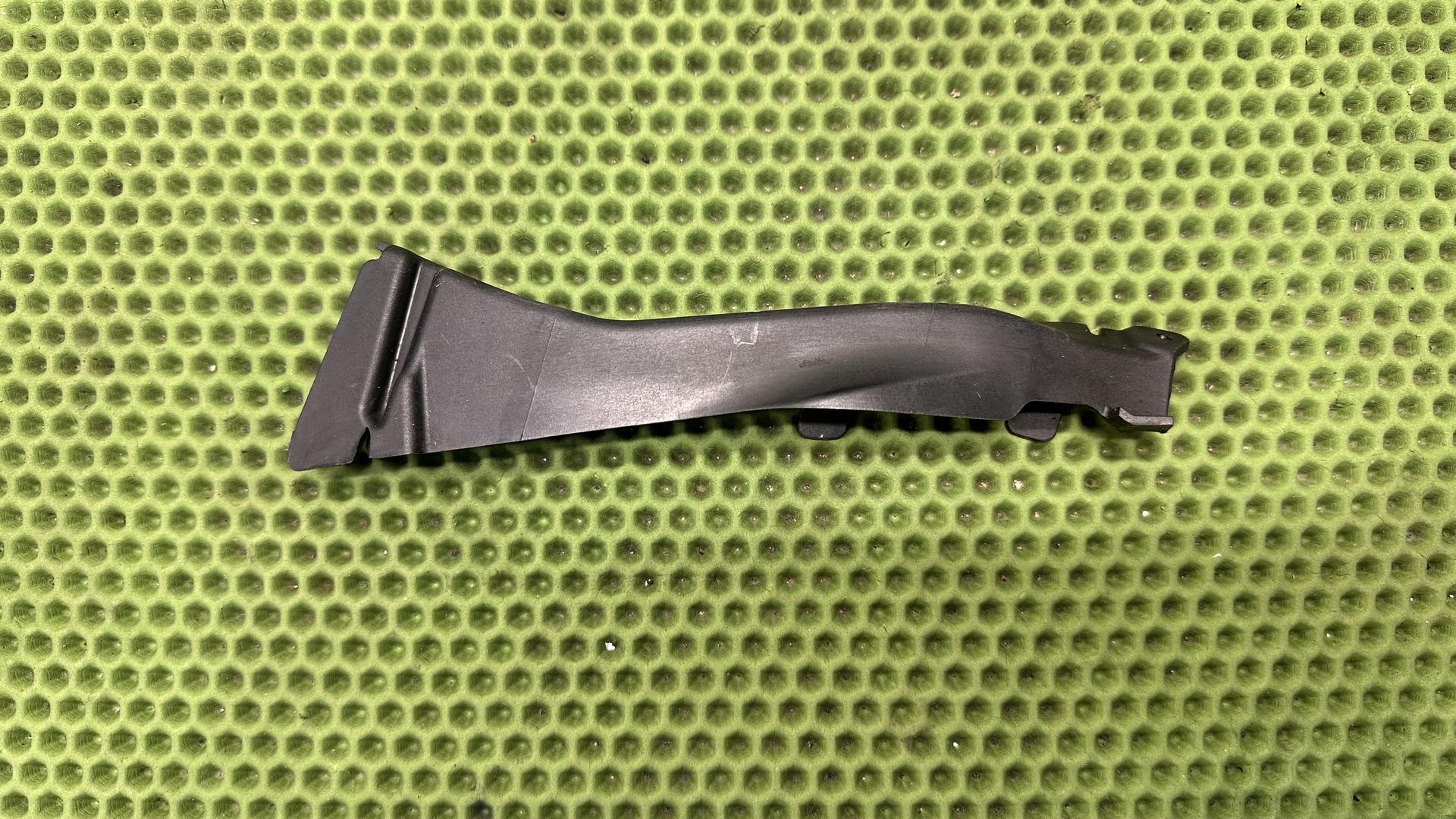 Кабельный канал жгута проводки K1200R/S 61127675553