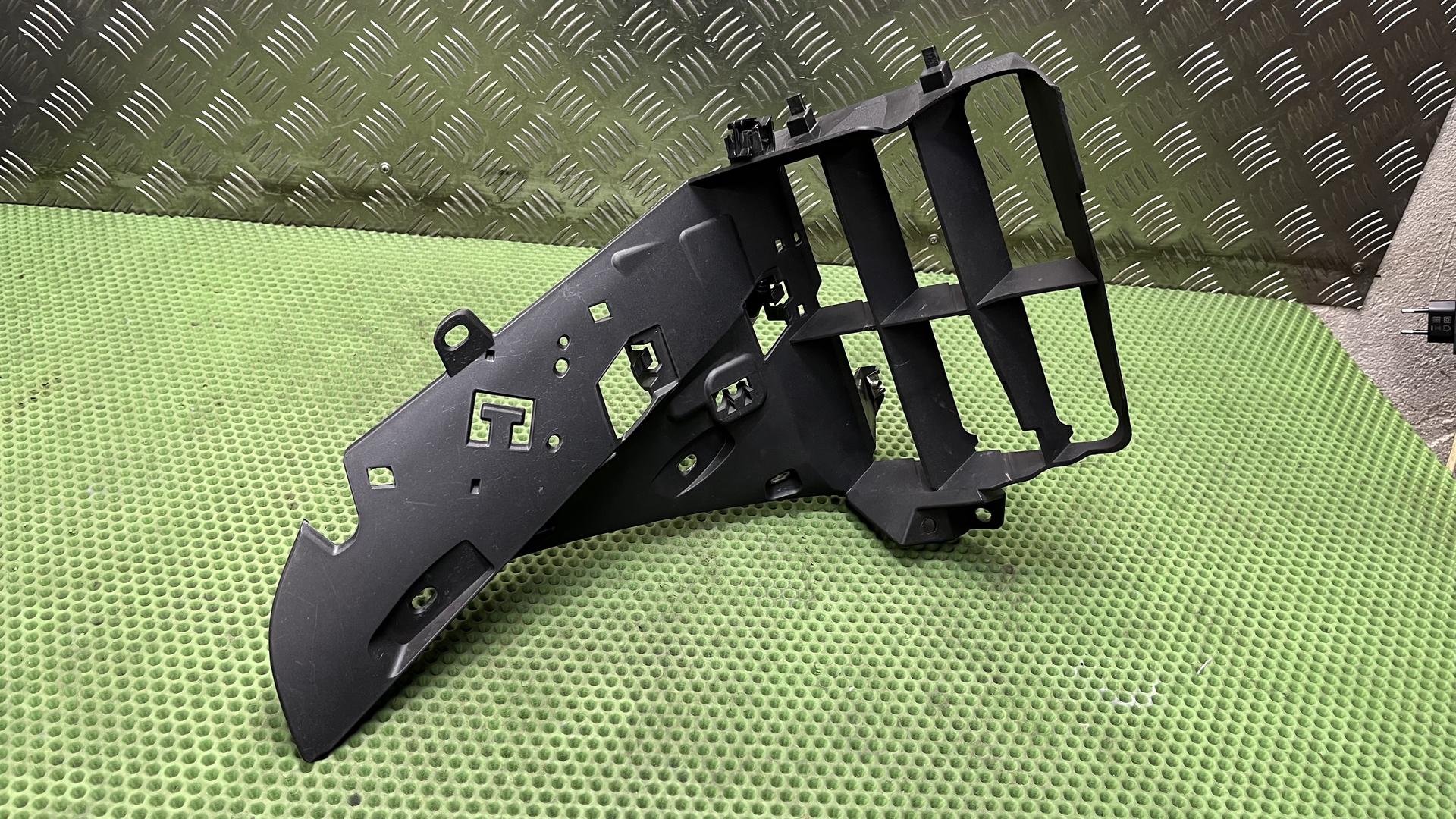 Облицовка радиатора П 46637728668