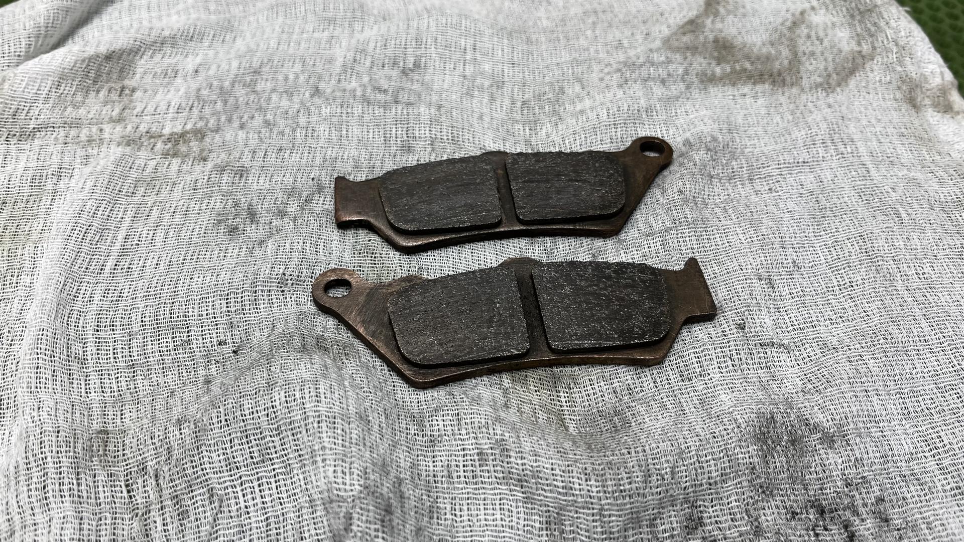 Комплект тормозных колодок, порошков. 34218562163