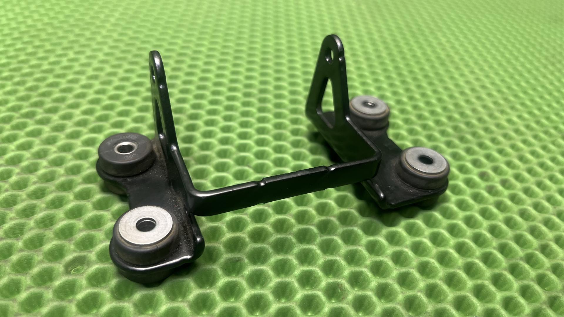 Держатель навигатора K80-84 65908358286