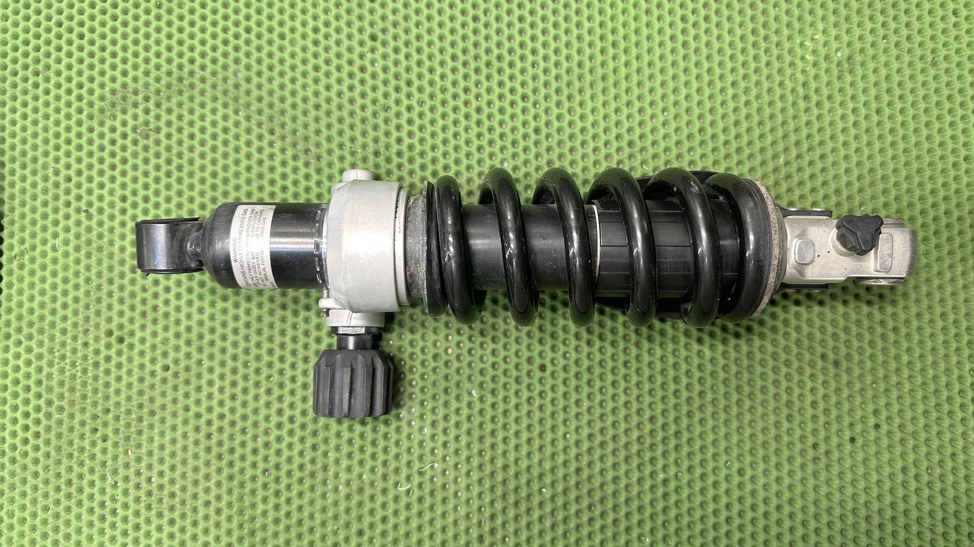 Амортизатор задний R1200/1250GSA K51 механический 33548522980