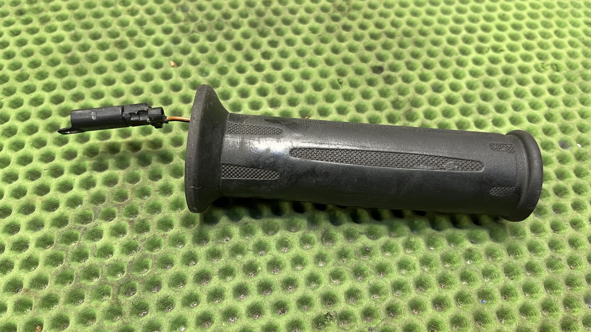 Ручка Л 61318549455