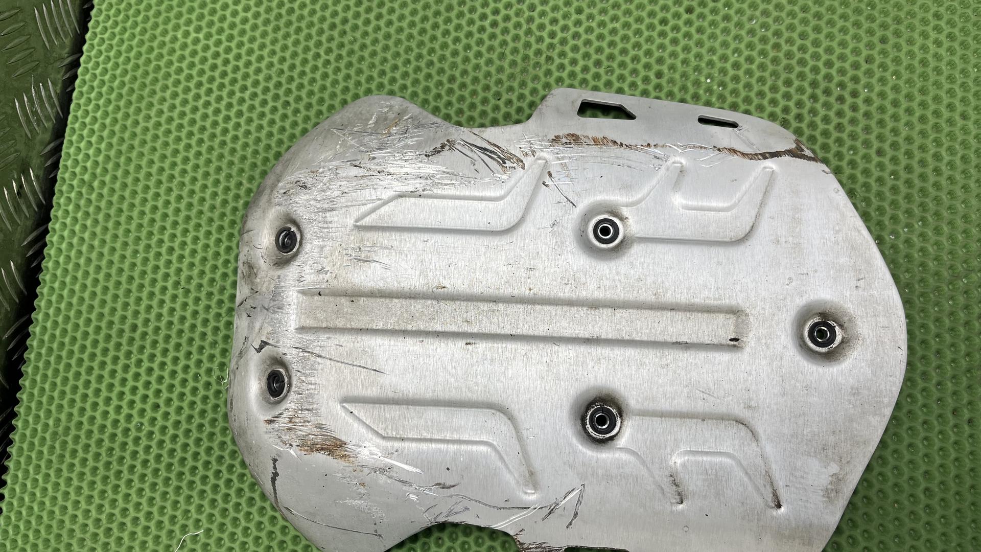 Защита двигателя 11848485696