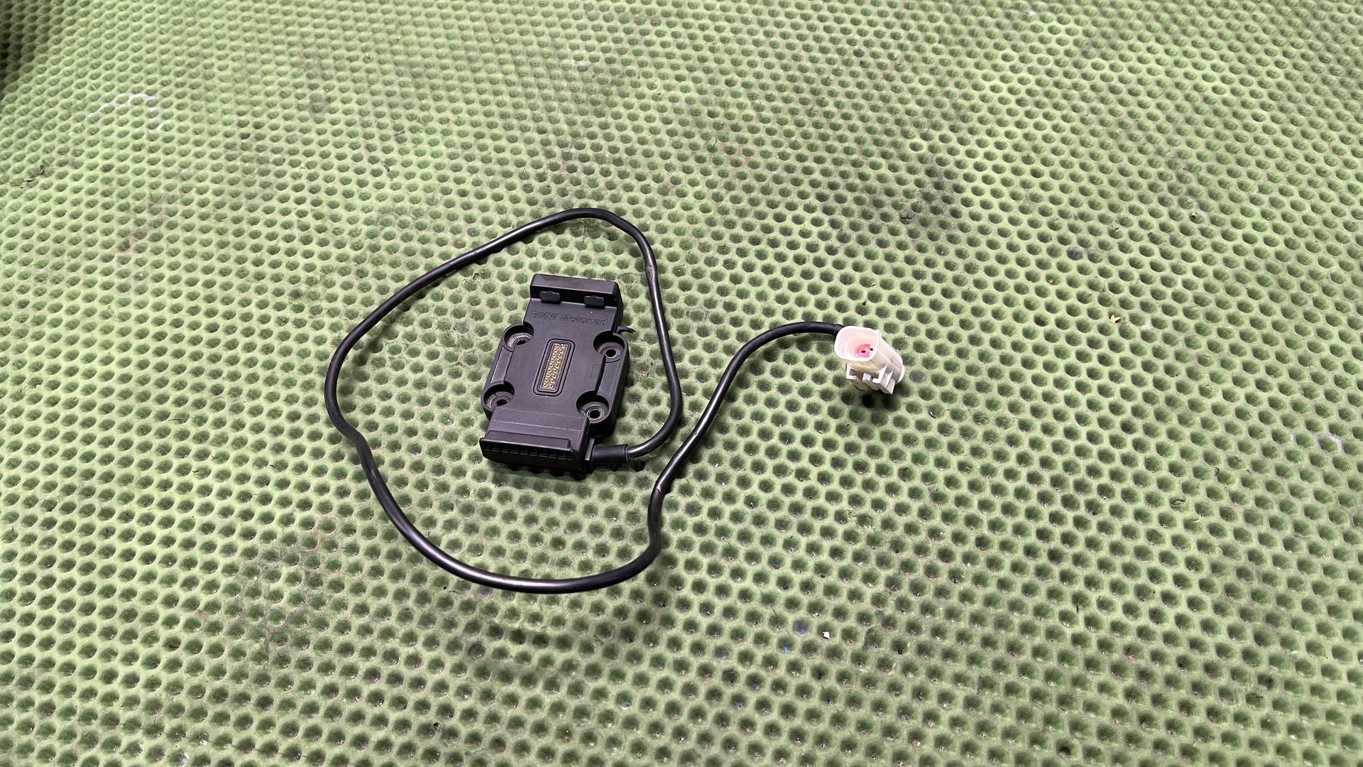 Держатель навигатора 65908354256