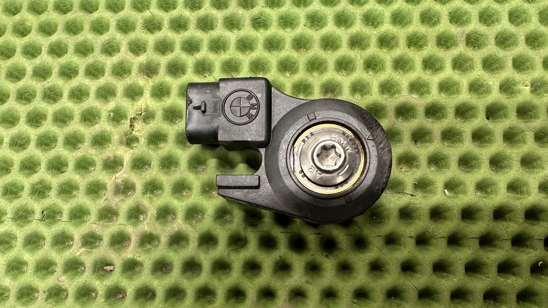 Переключатель боковая опора 61318388642