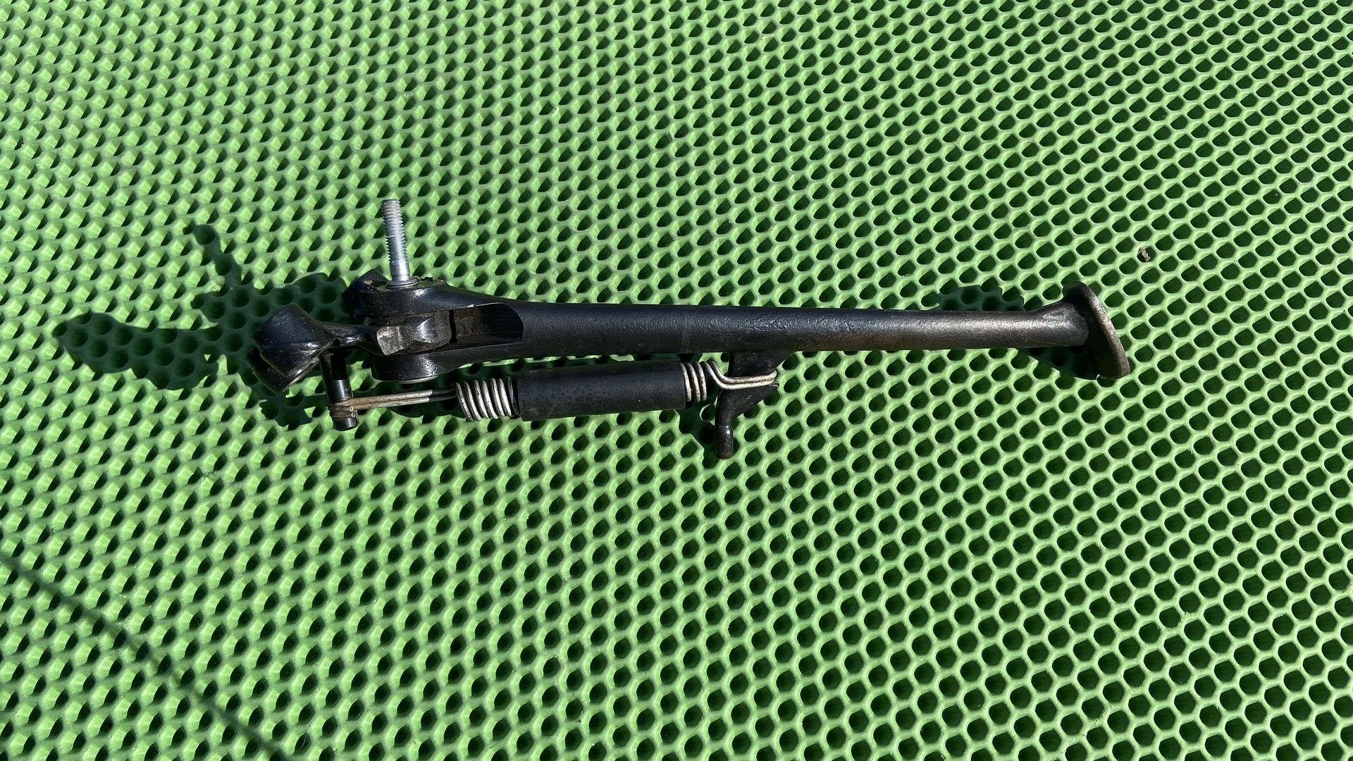 Подпорка 46538530151