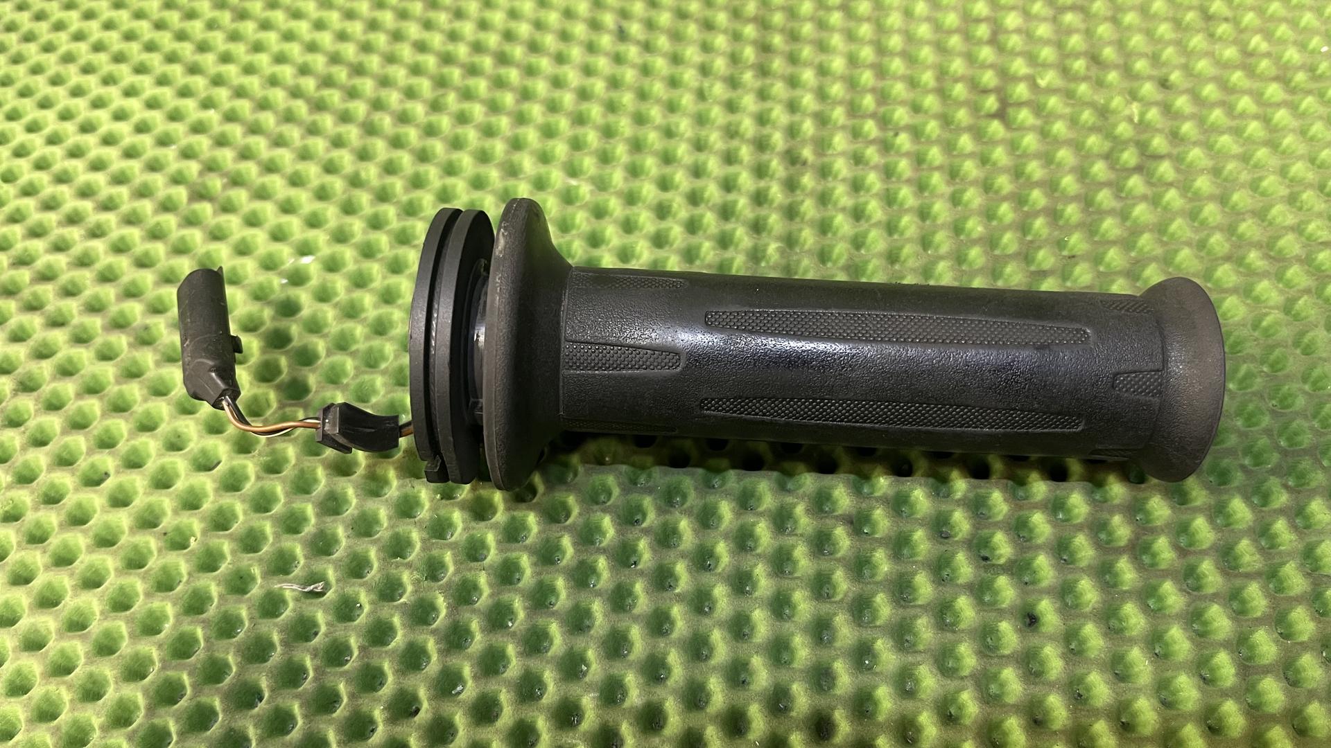 Ручка газа с обогревом K 1300 R 61317708220