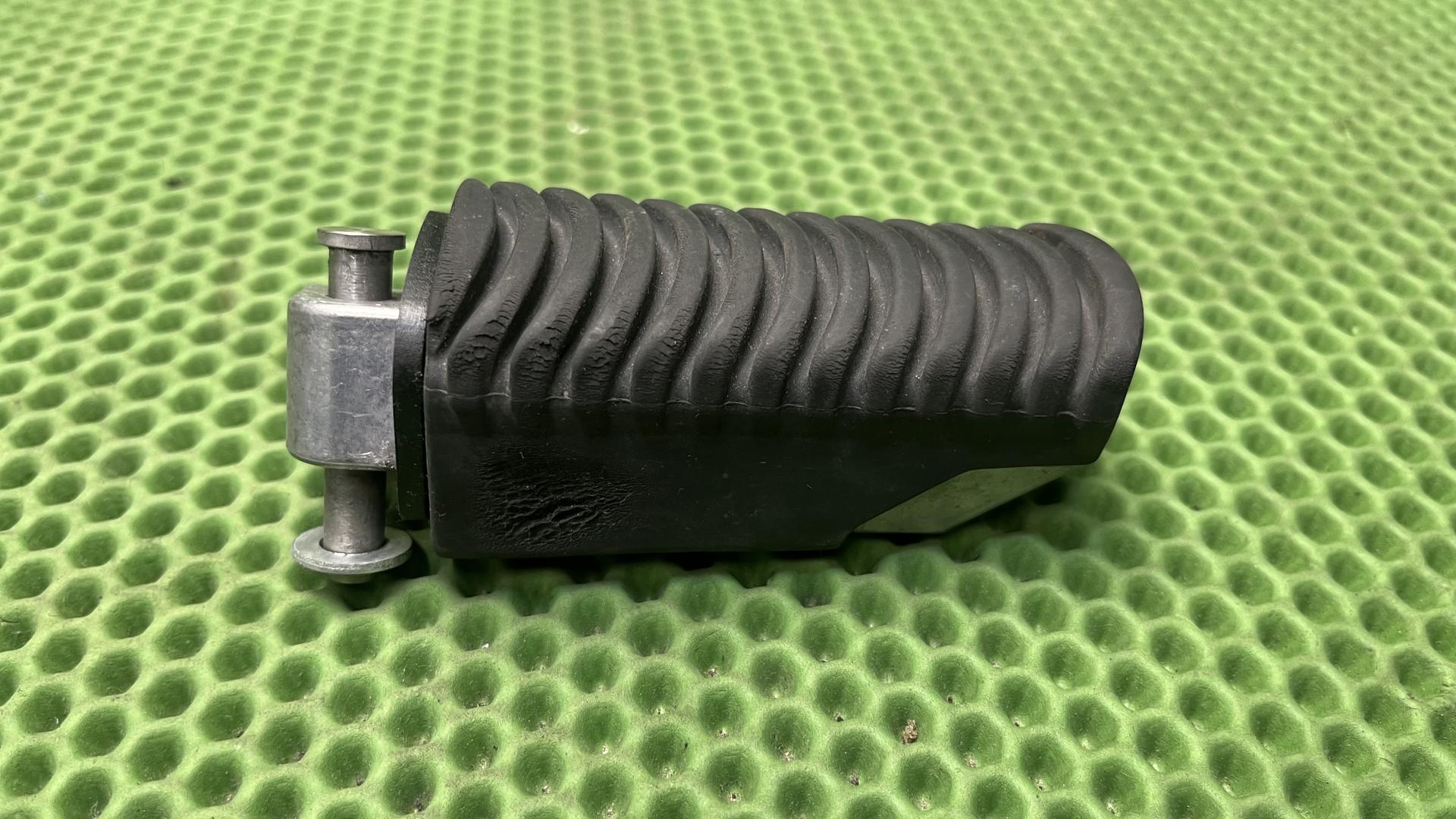 Упор для ног П Зд 46712310404