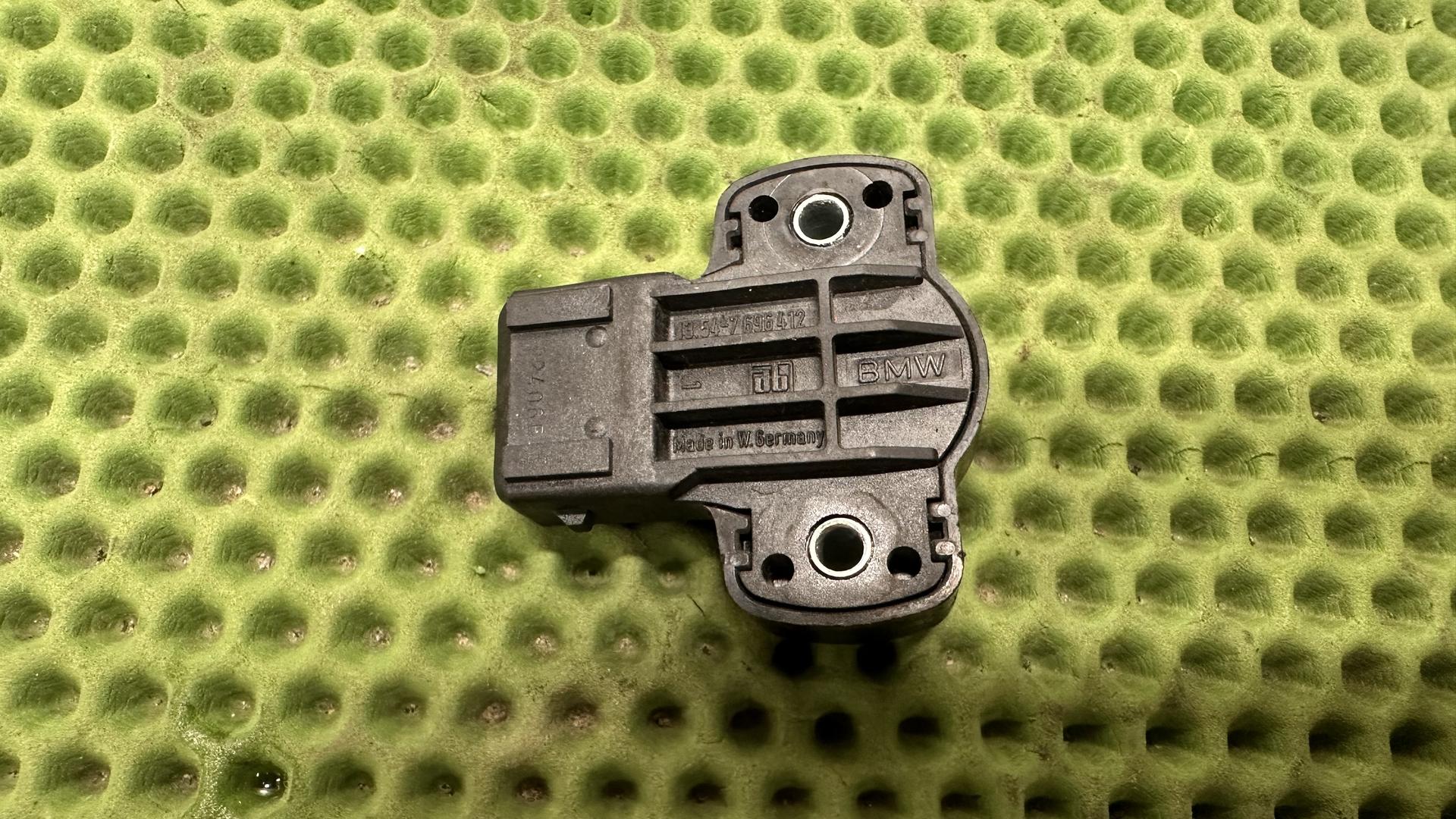 Датчик положения дроссельной заслонки 13631726591