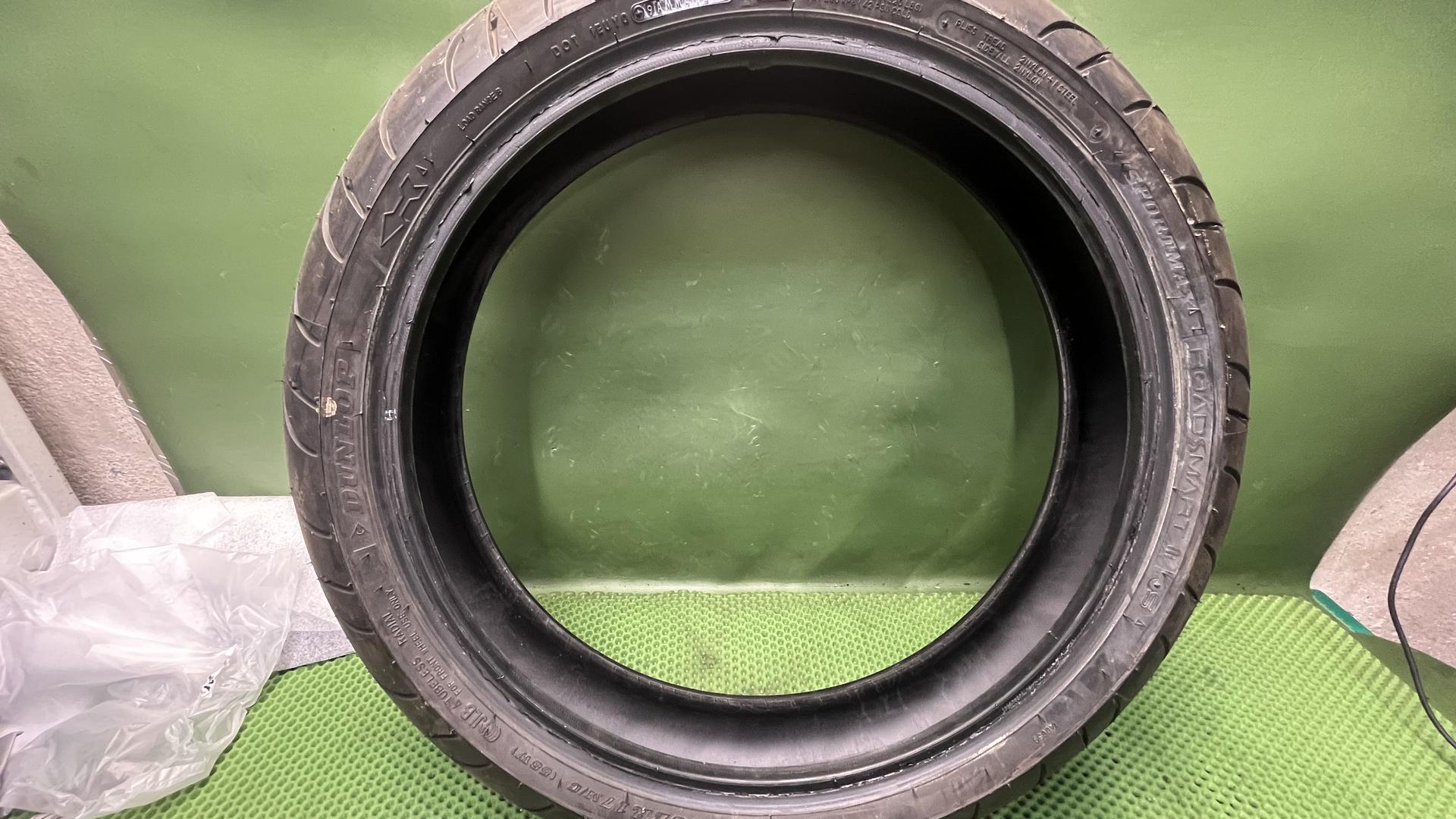 Мотошина Dunlop Sportmax Roadsmart III 120/70 ZR17 58W 