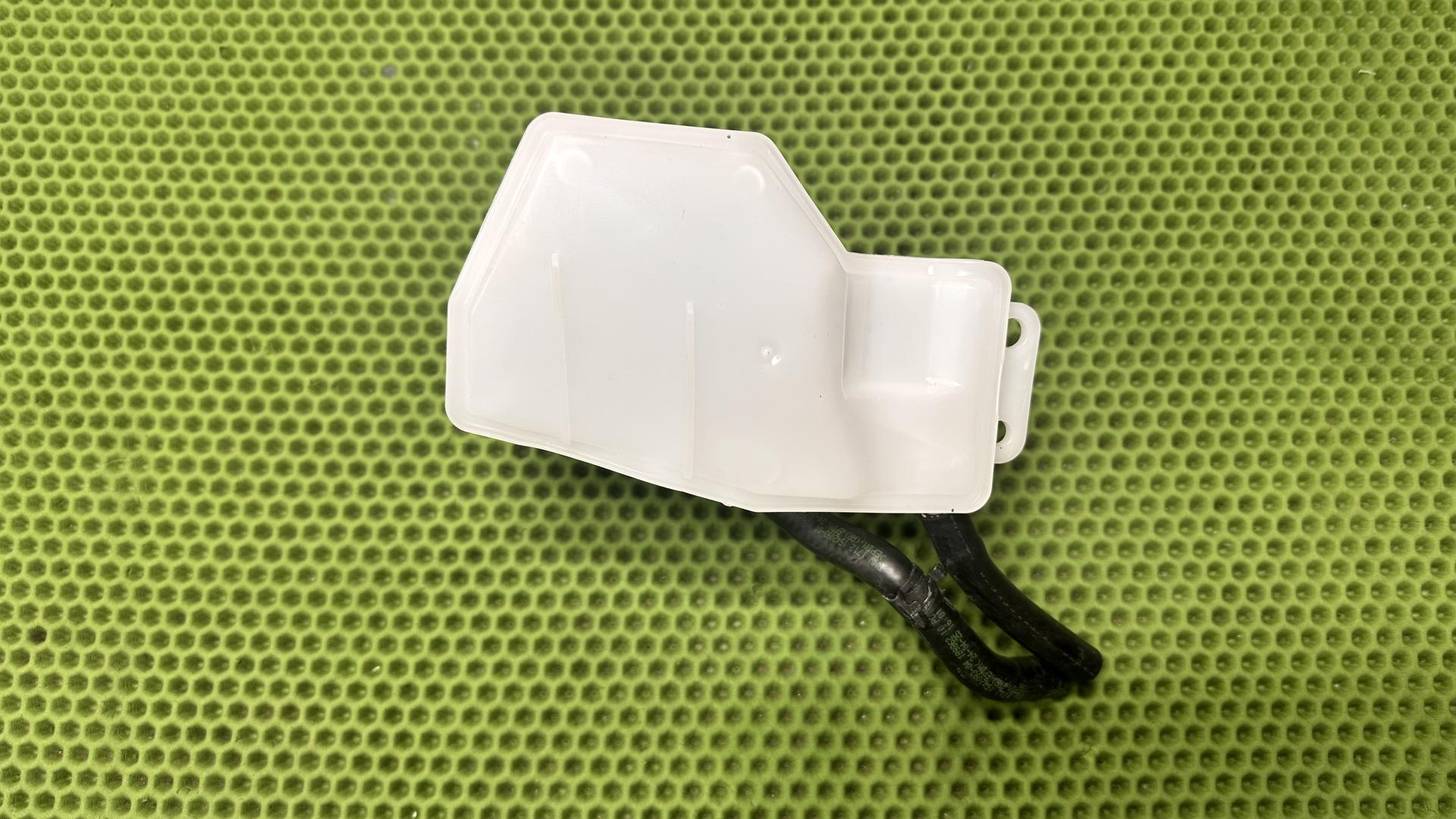 Расширительный бачок R1300GS/GSA 17121542100