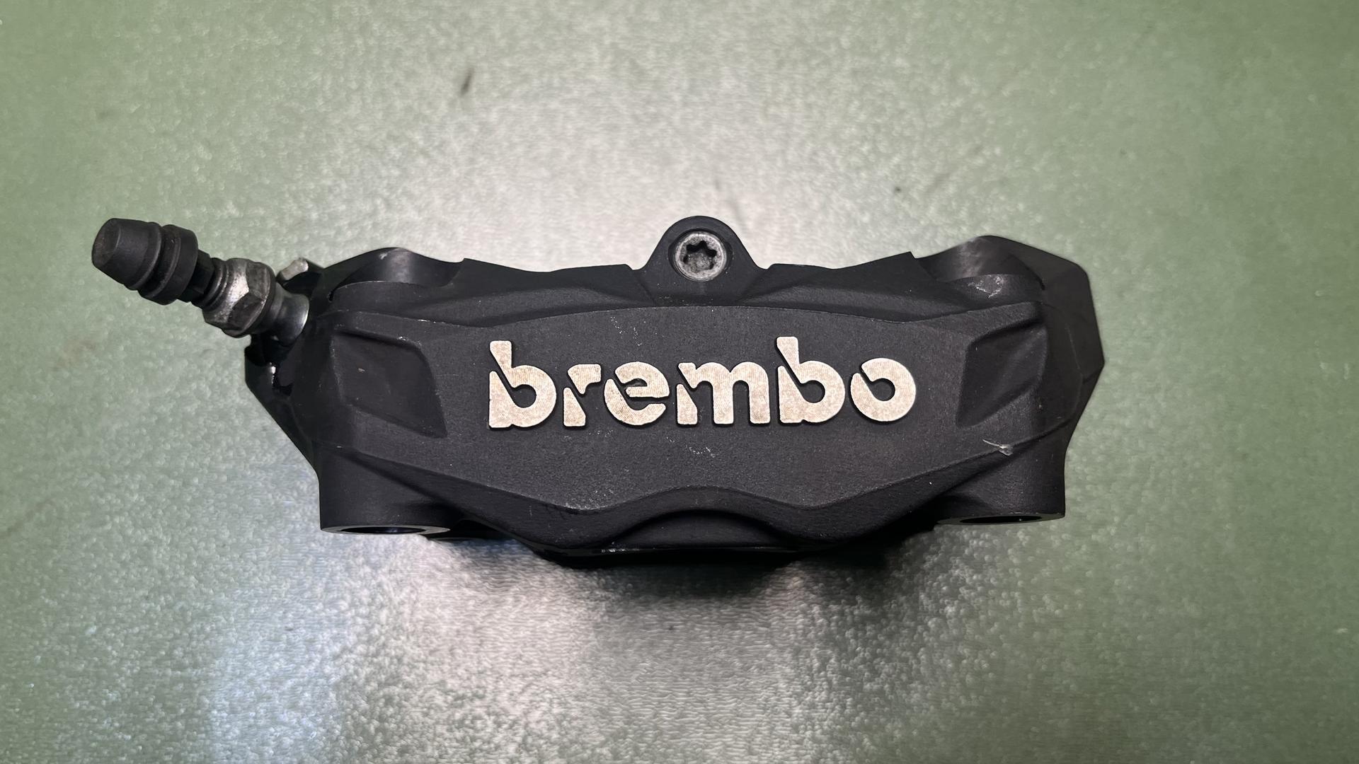 суппорт тормозного механизма Л 34118556205