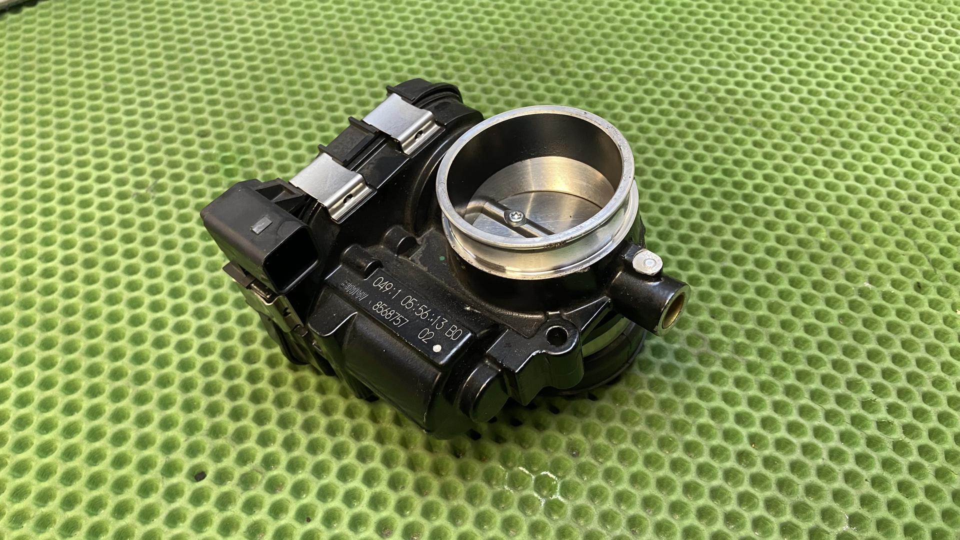 Корпус дроссельной заслонки 13548568757