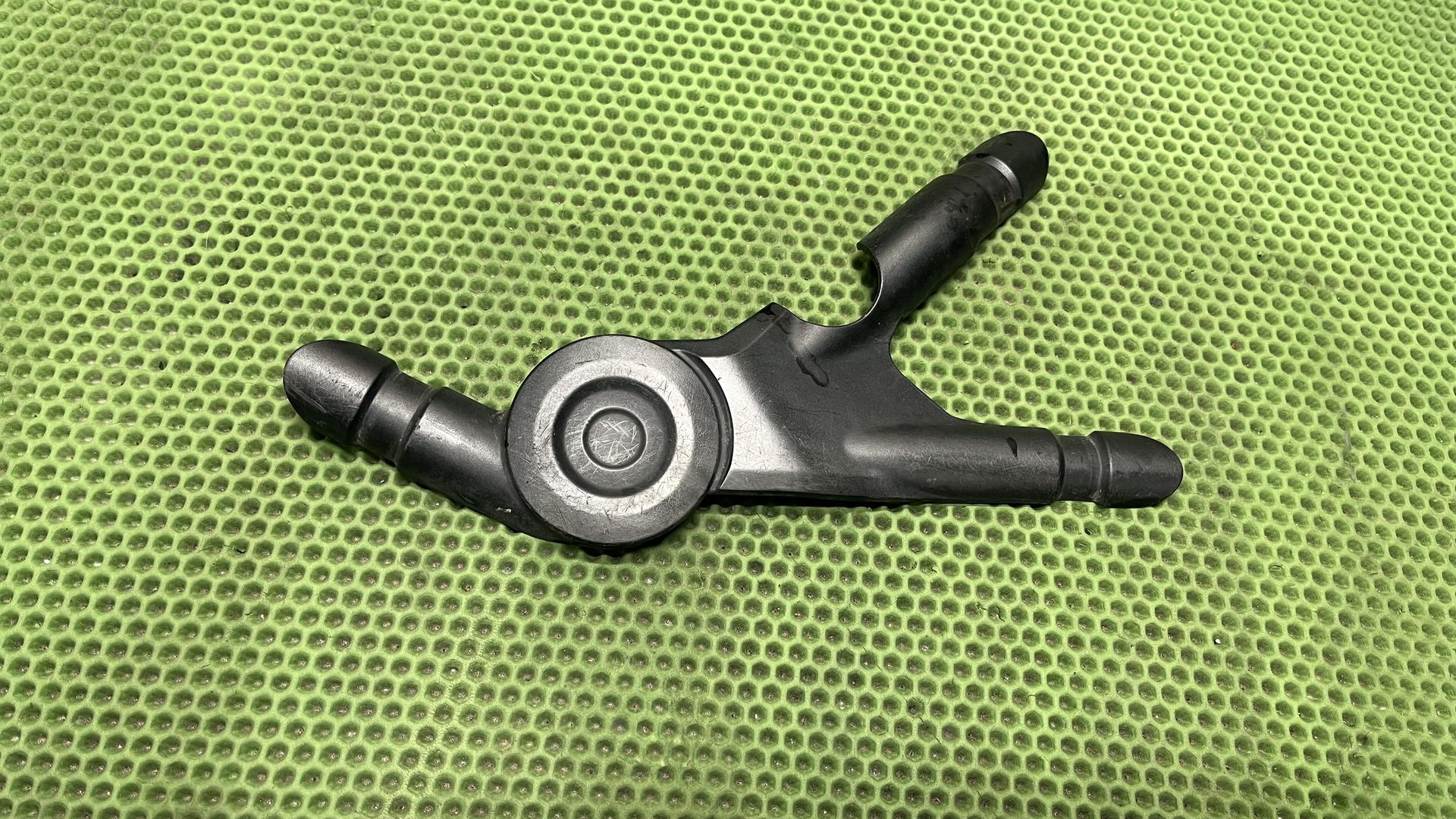 Защита рамы Л R 1200 / 1250 GS / GSA 46518560671