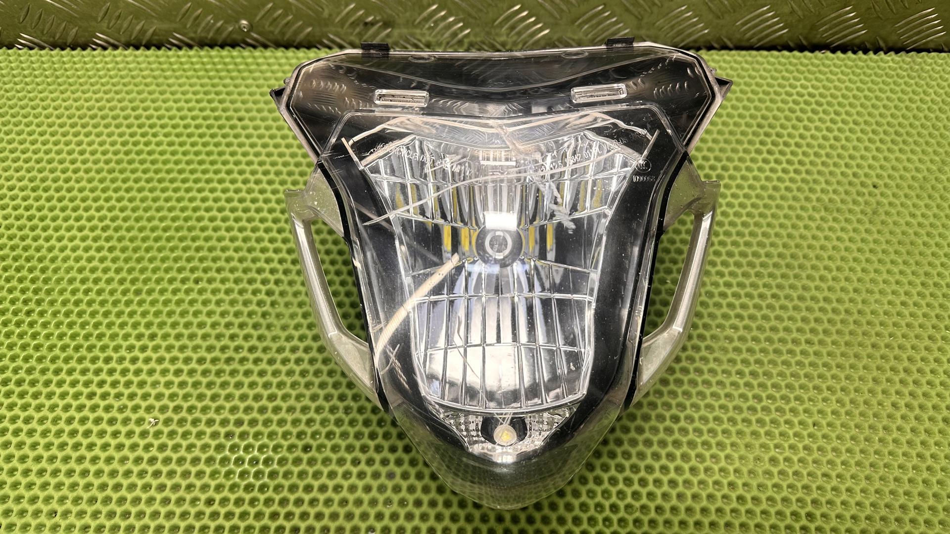 Фара F800R K73 рест. (с 2015 г.) 63128546705