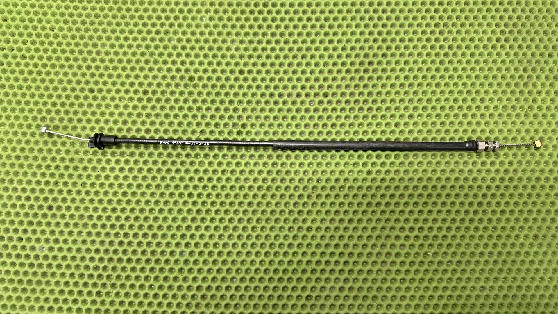 Трос заслонки EXUP (закрытие) R1300GS/GSA/RT/R/RS 18511541106