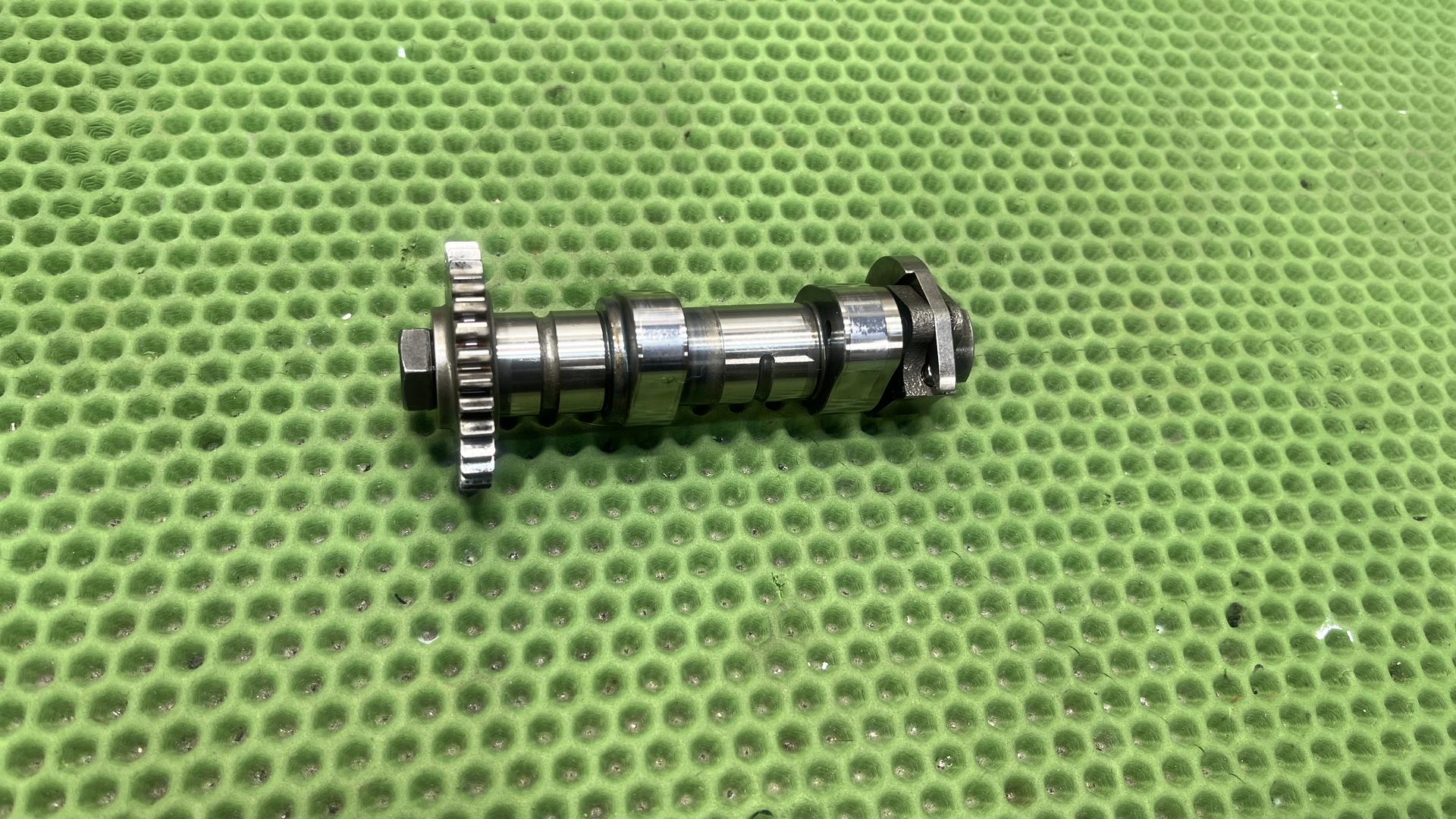 Распредвал выпускных клапанов П 11318564542