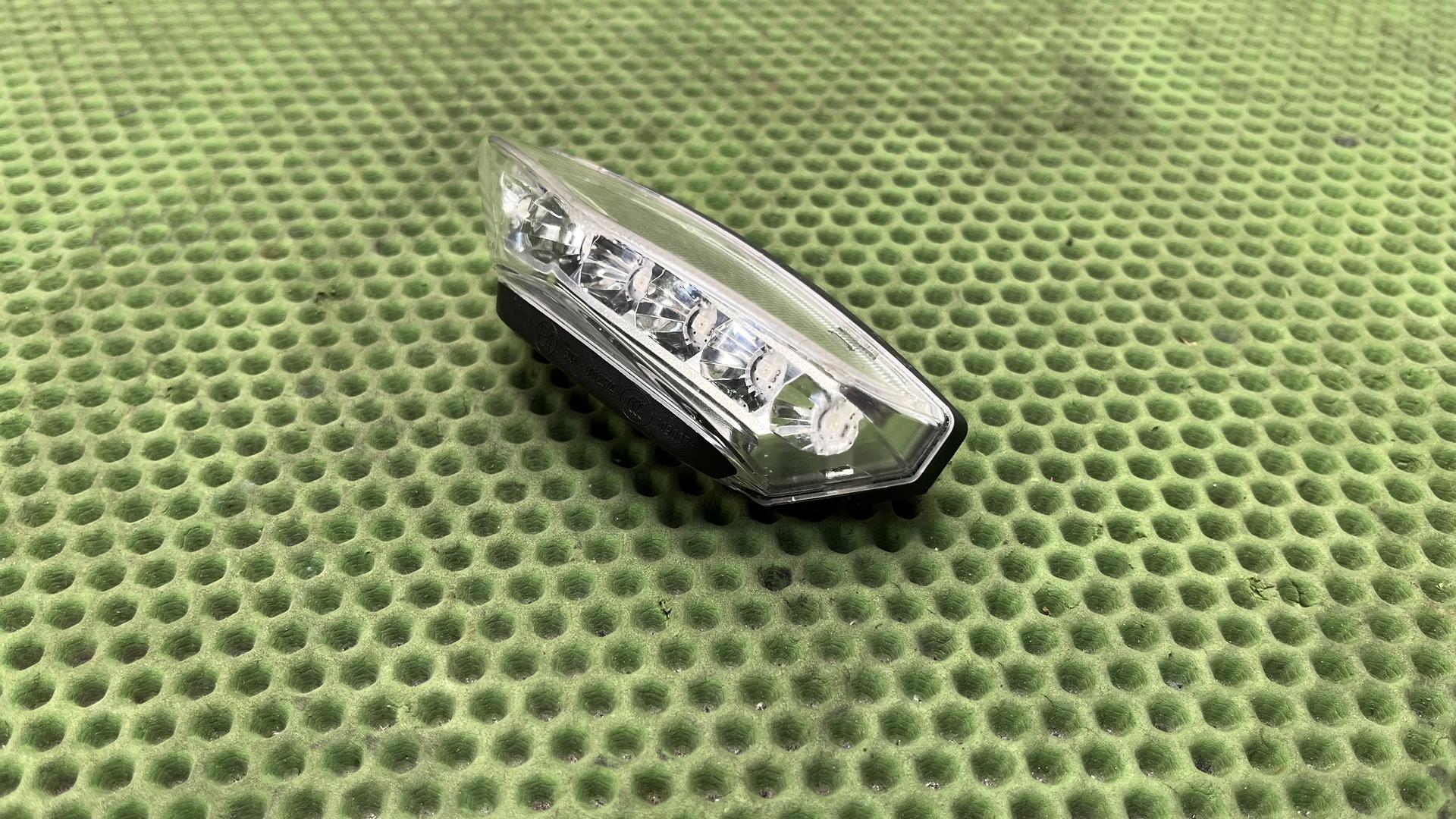 Светодиодный блок задних фонарей 63218551834