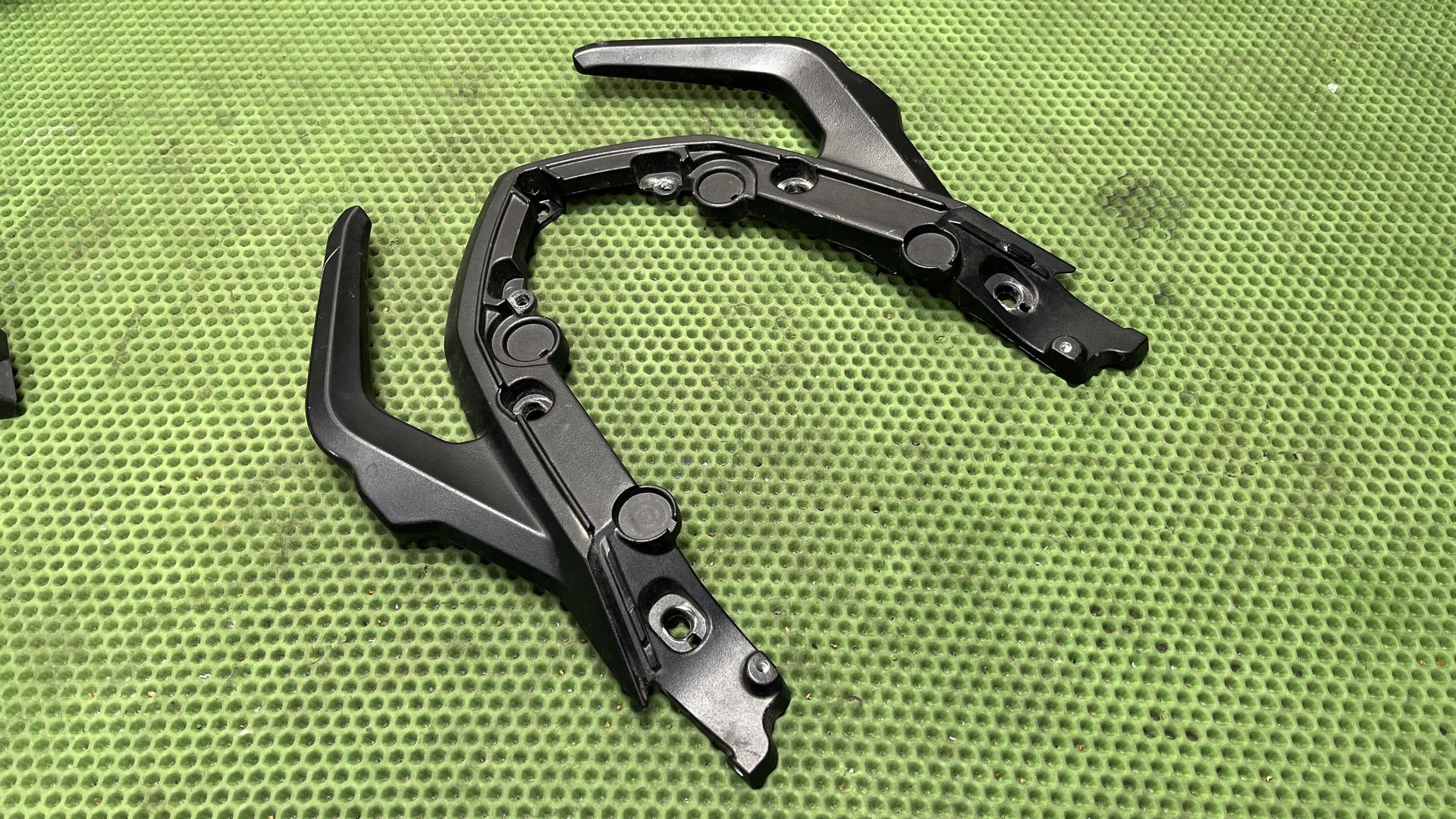 Поручень 46728409642