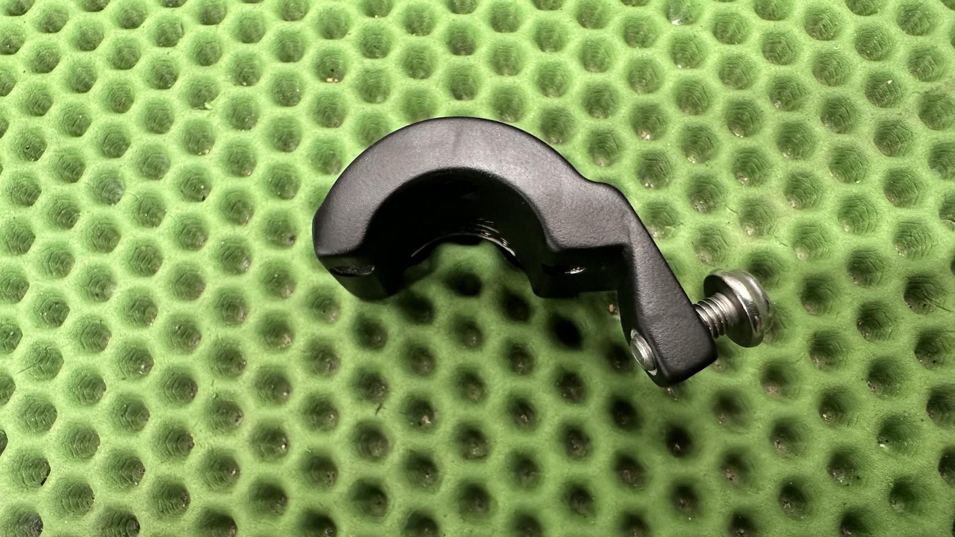 Хомут машинки сцепления (под кнопку ПТФ) K1600GT/GTL дорест. (11-17) 32728549310