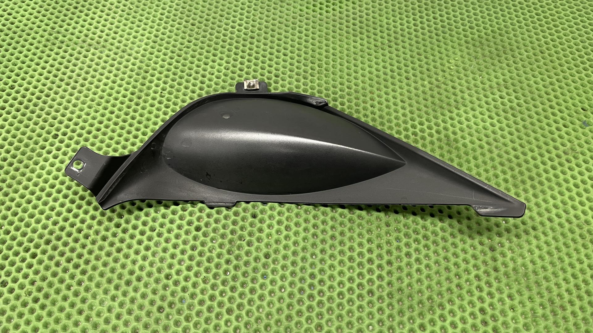 Крышка корпуса дроссельной заслонки П 46637682982