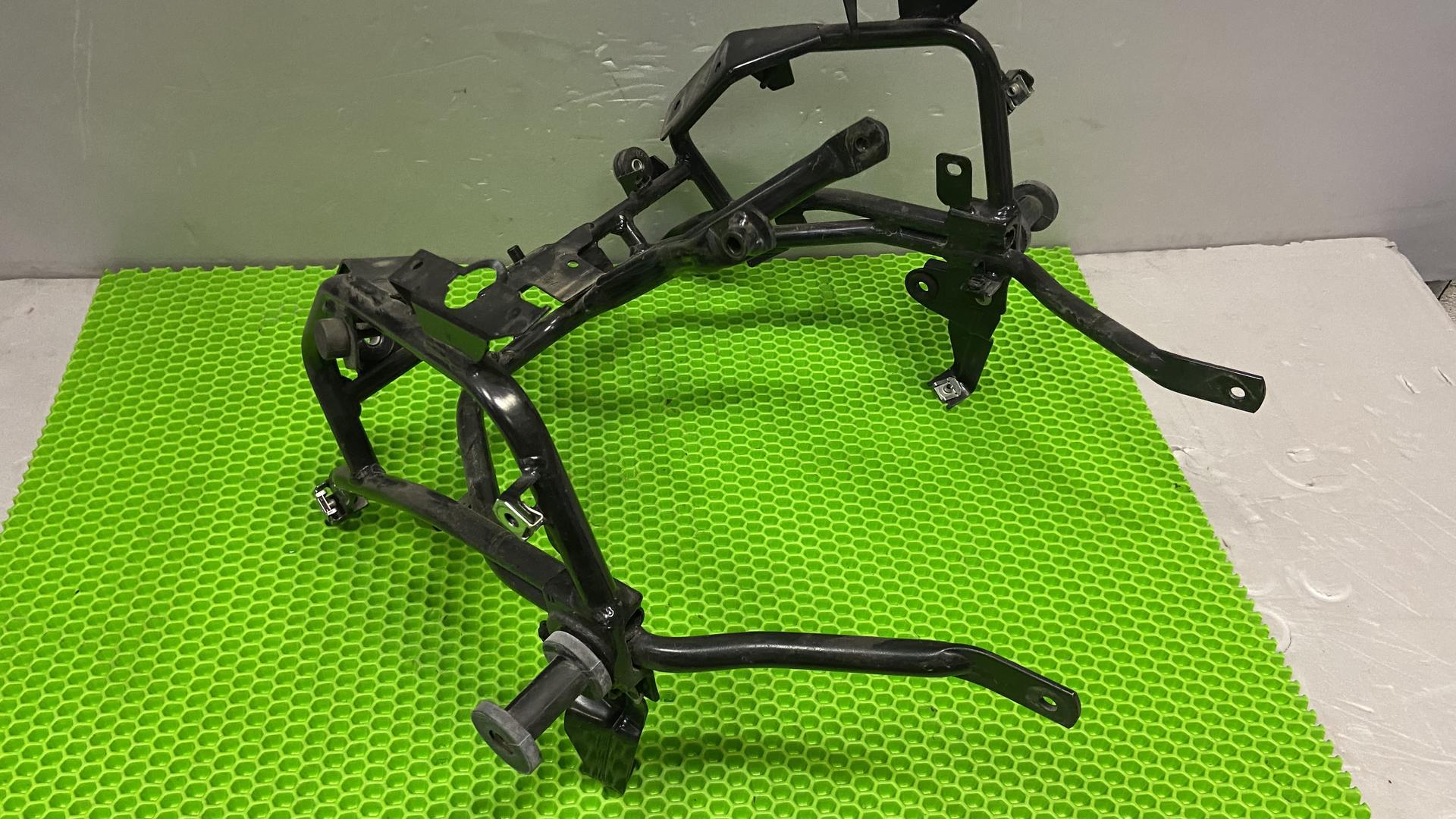 Держатель облицовки 46637701558