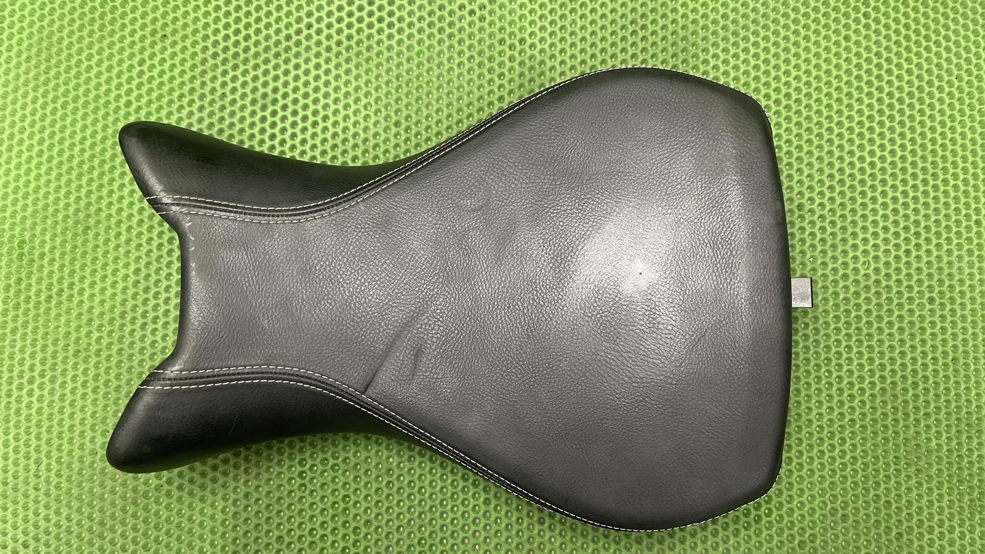 Сиденье водителя R nineT 52538533899