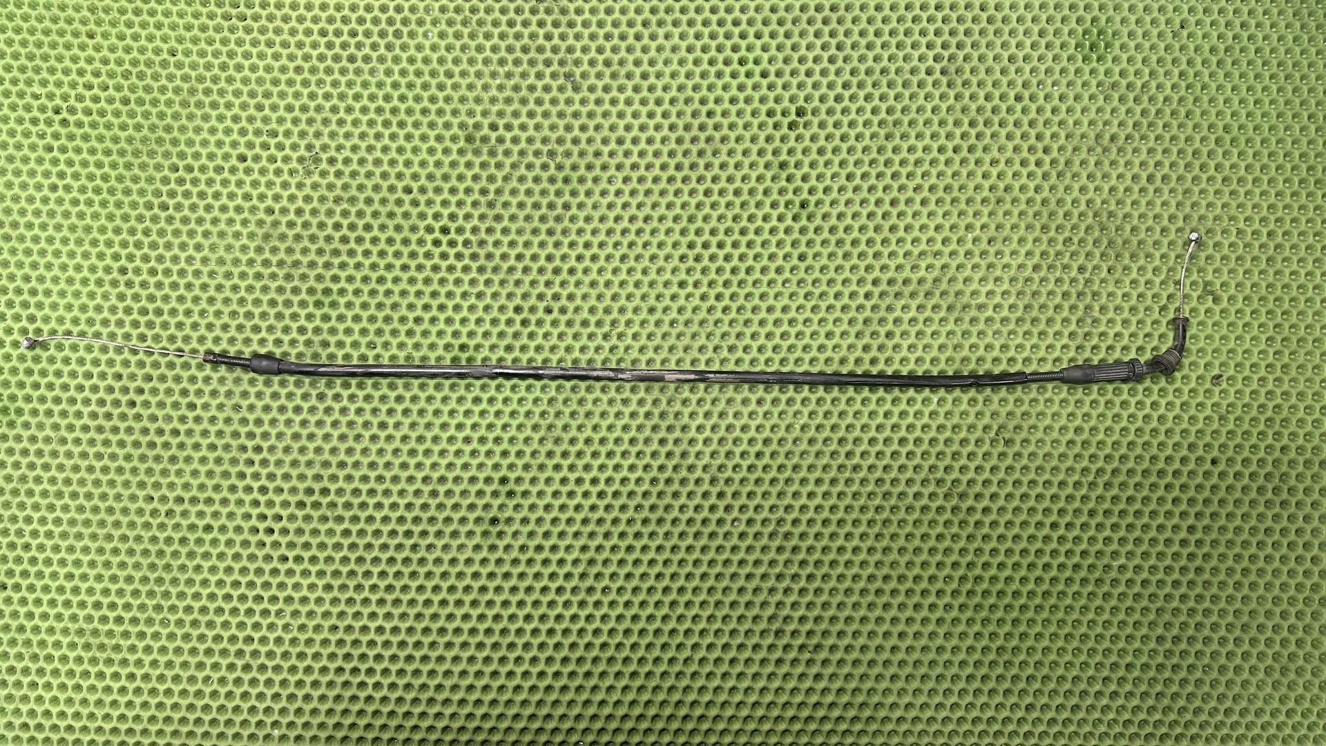 Трос газа K1300R 32737713445