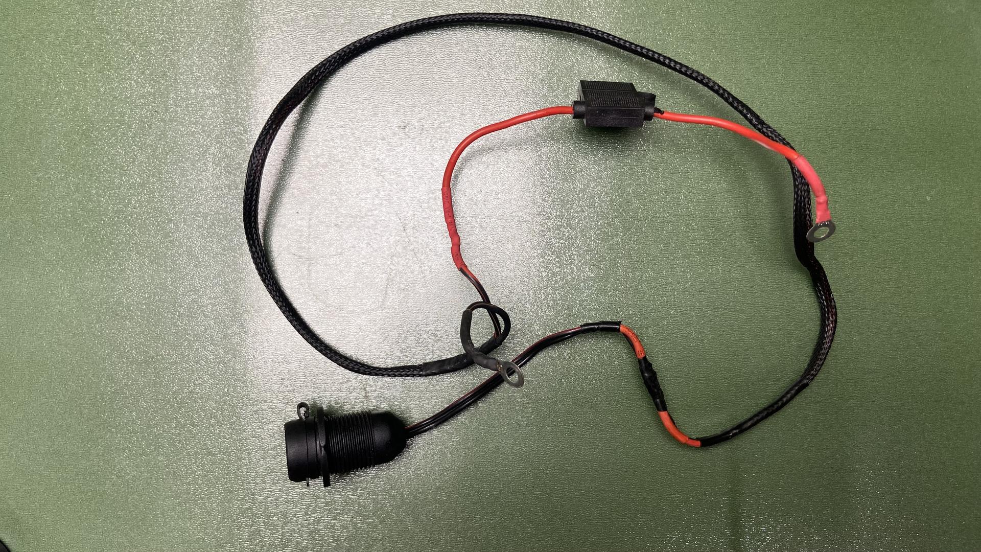 Выносной прикуриватель 