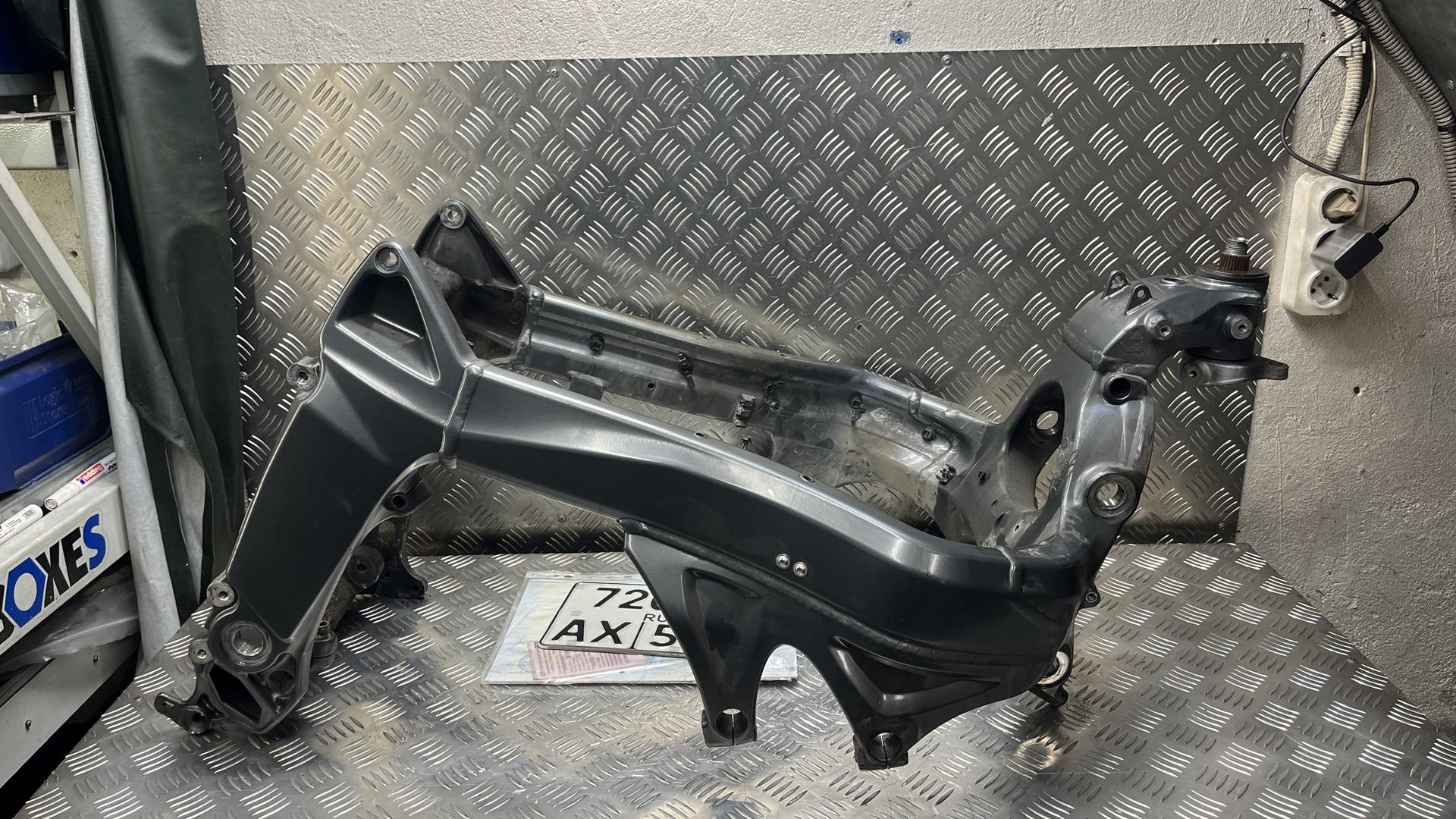 Основная рама с VIN K40/43 46517714640