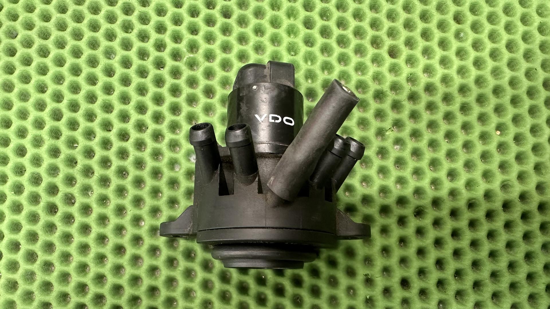 Клапан холостого хода K1300 S/R/GT 13717705254