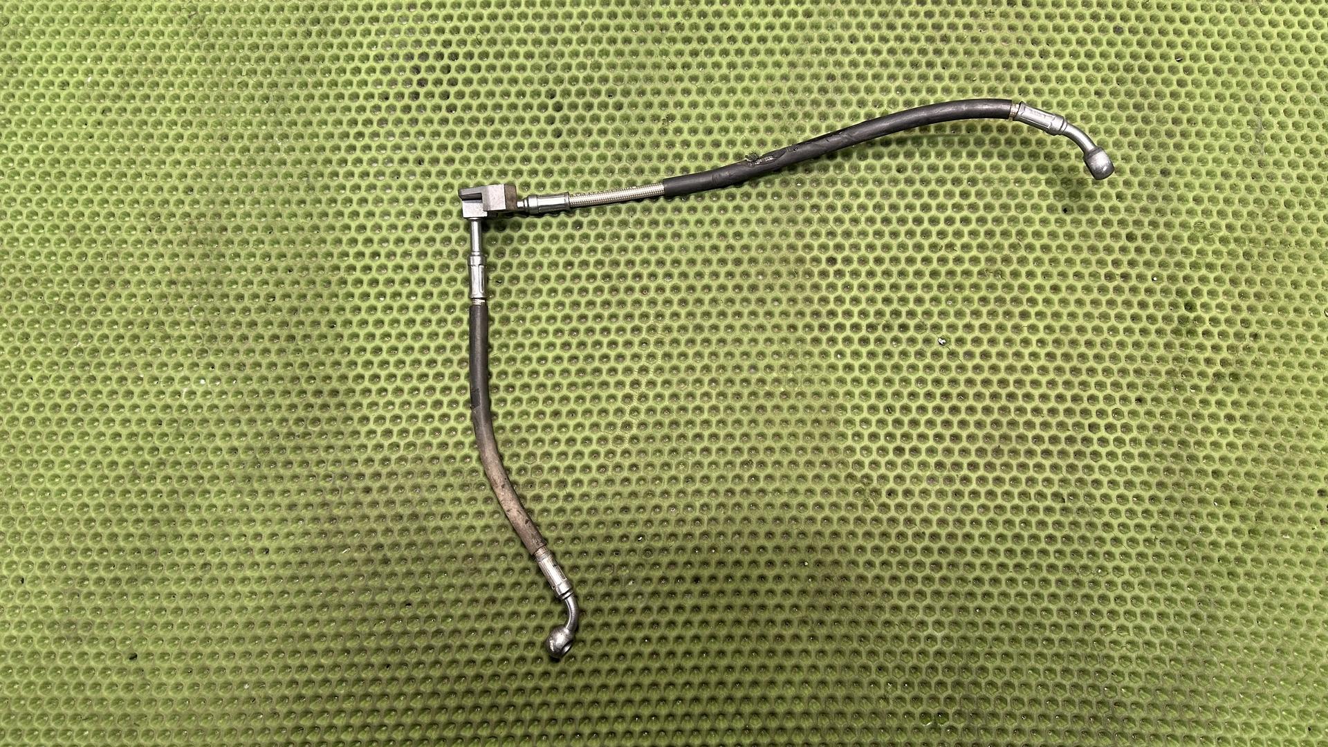 Тормозная трубка (от торм.машинки до блока ABS) F800R K73 дорест. 34328523698