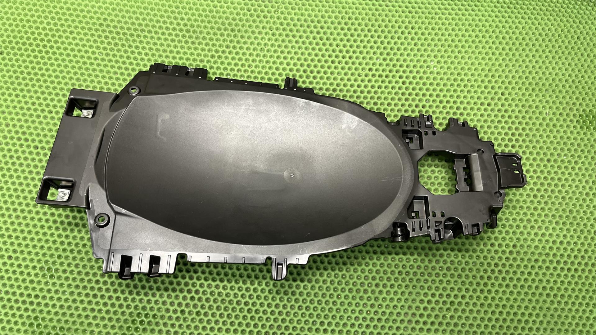 Брызговик задний R1300GS/R/RS KA1/4/5 46629443215