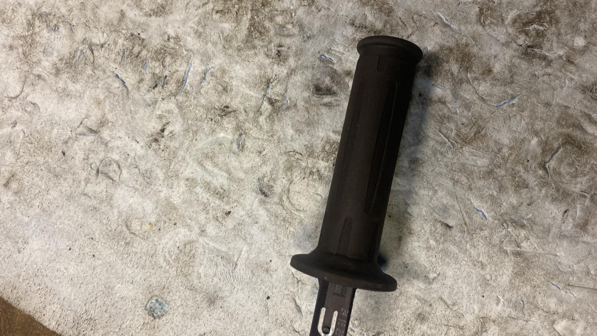 Ручка Л 61317721849