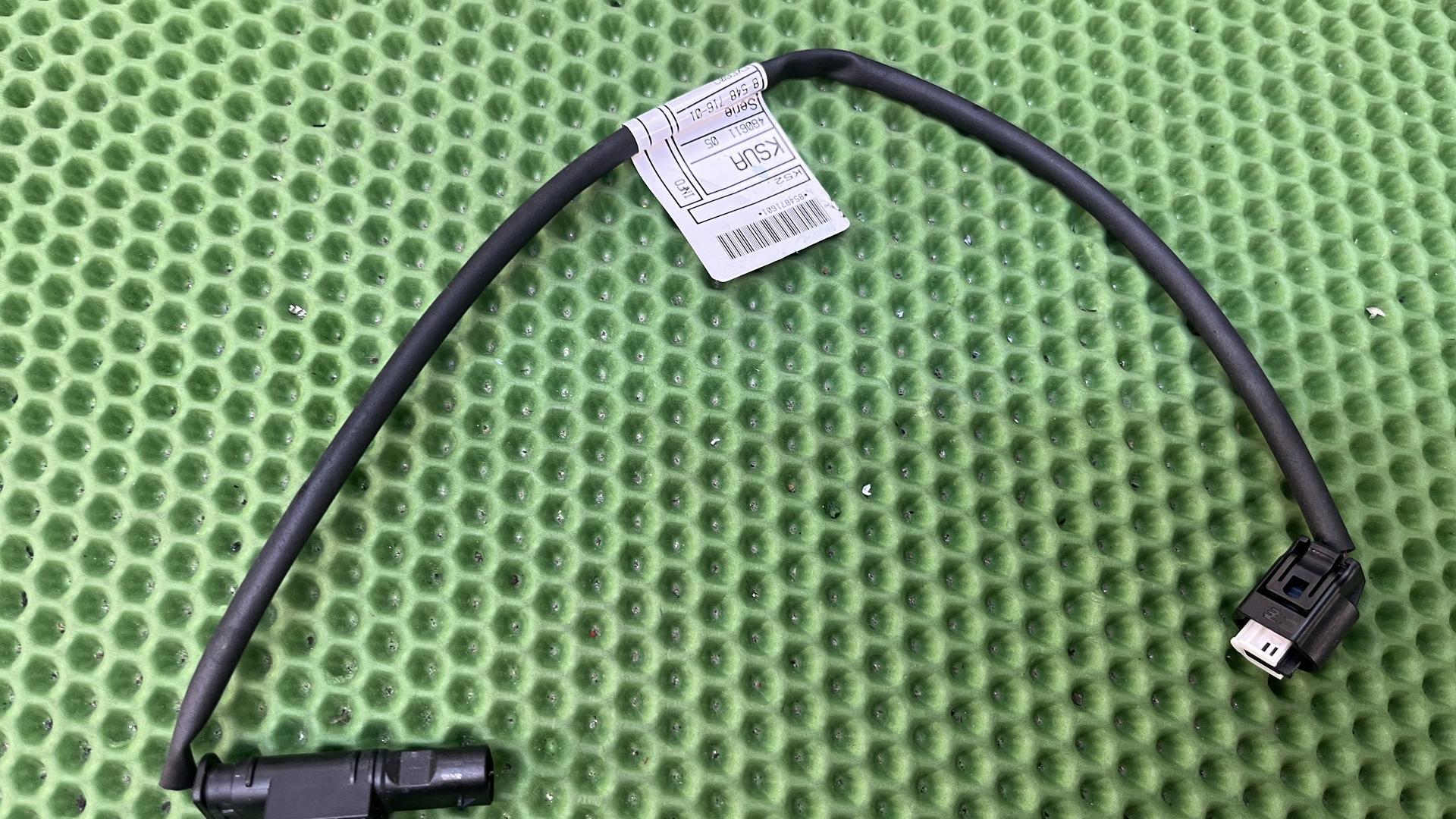 Переходный провод обогрева сиденья вод. 61128548715