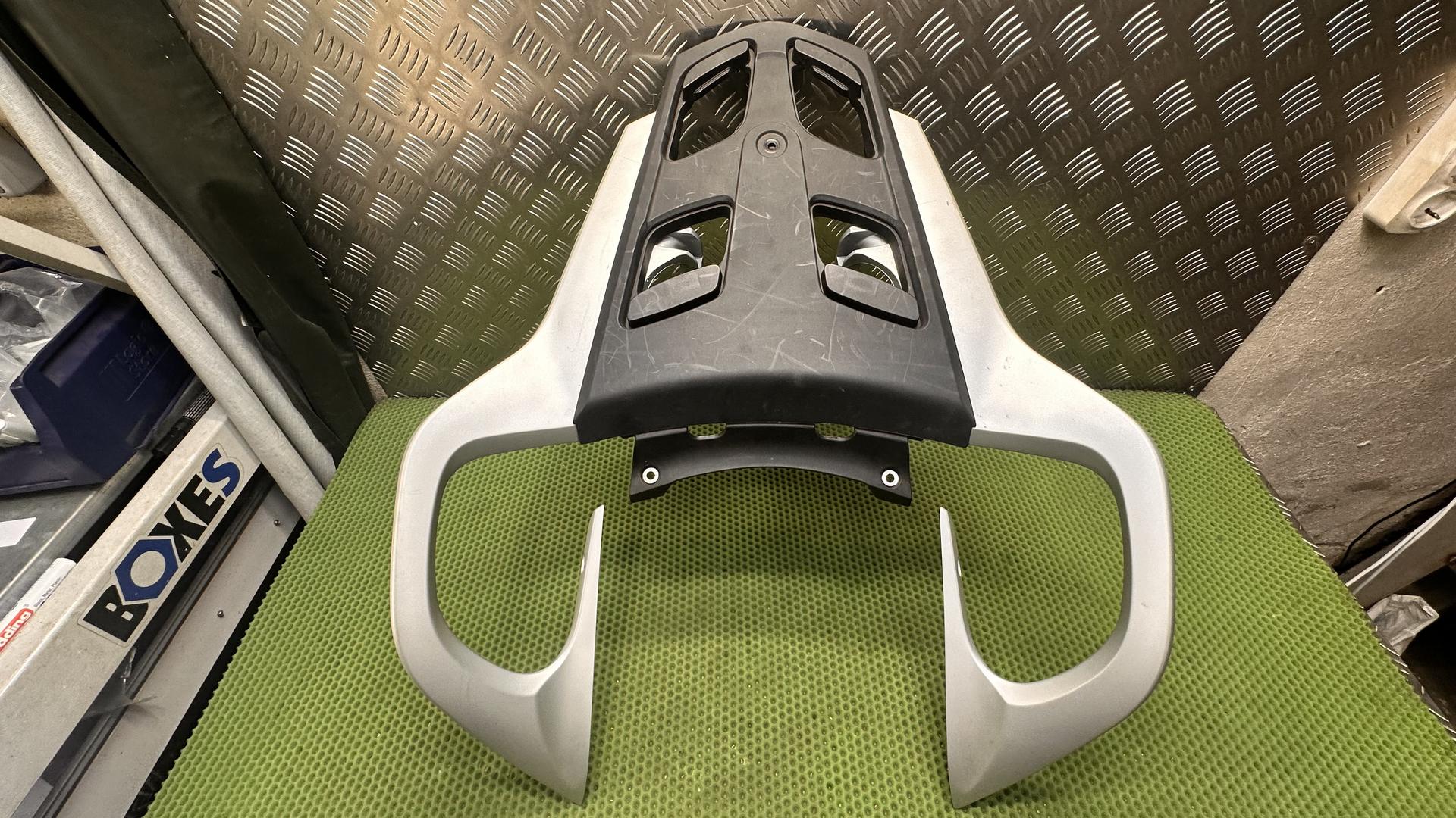 Багажник K1600GTL 