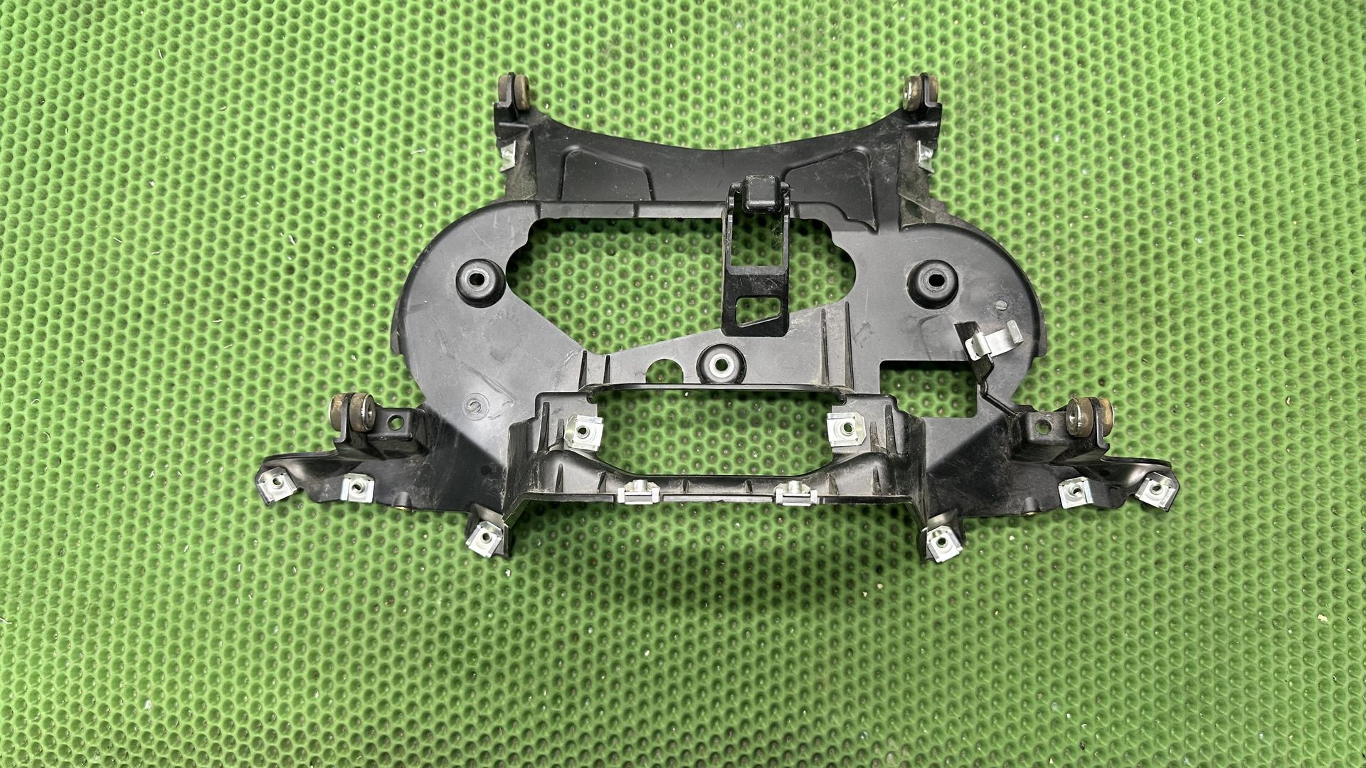 Внутренняя обшивка 46637710443